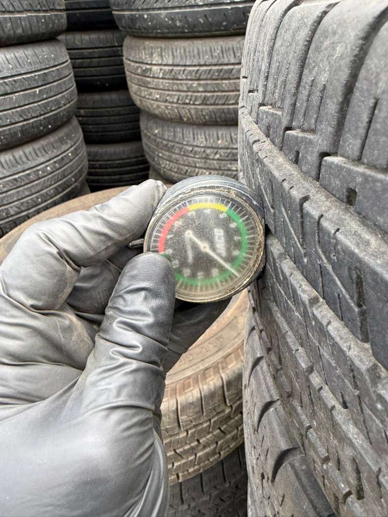 205/55R16 Pair (2 Used Tires) Goodyear Assurance Max Life