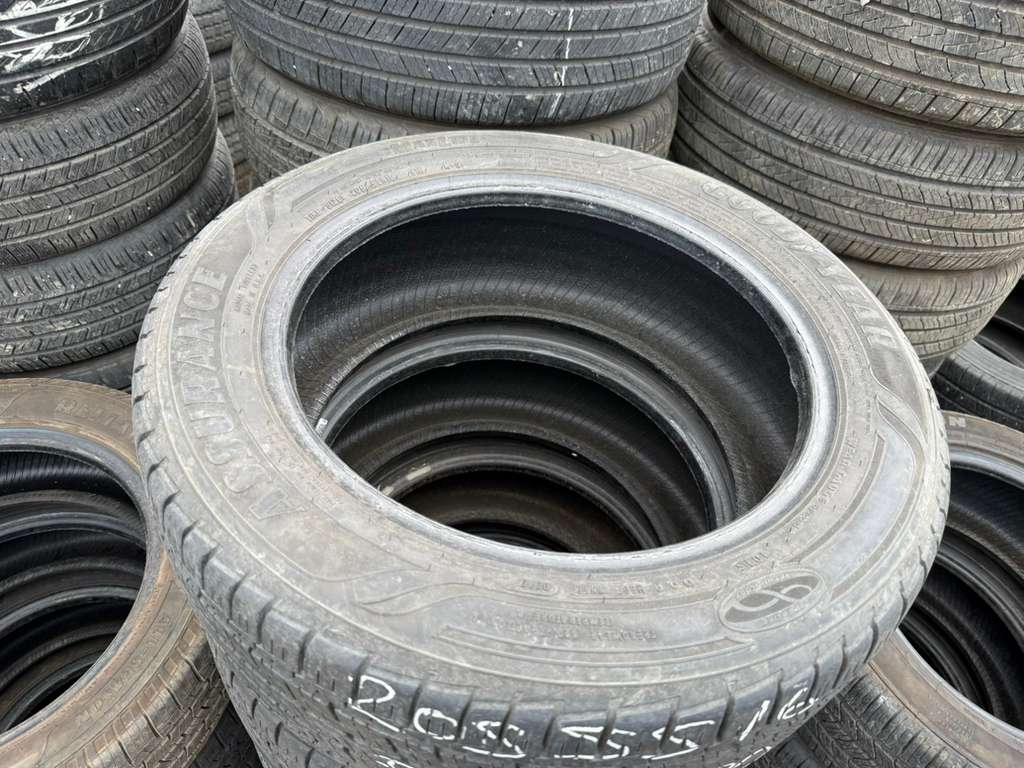 205/55R16 Pair (2 Used Tires) Goodyear Assurance Max Life