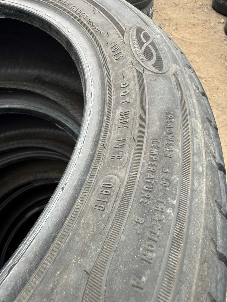 205/55R16 Pair (2 Used Tires) Goodyear Assurance Max Life