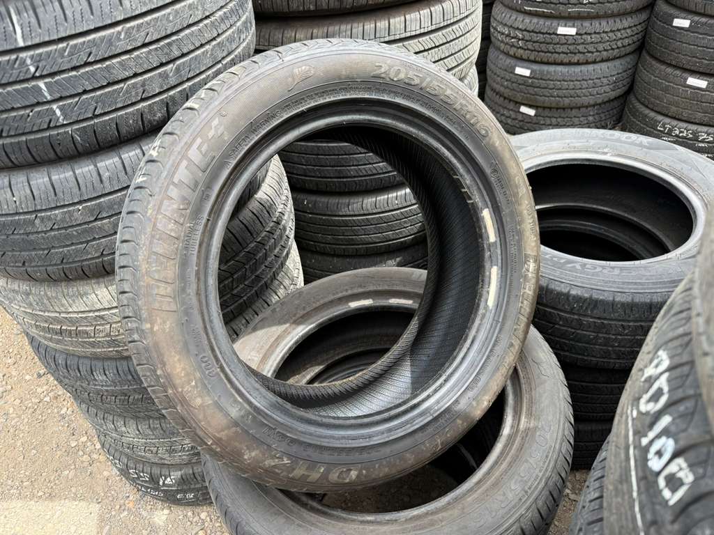 205/55R16 Pair (2 Used Tires) Delinte DH2
