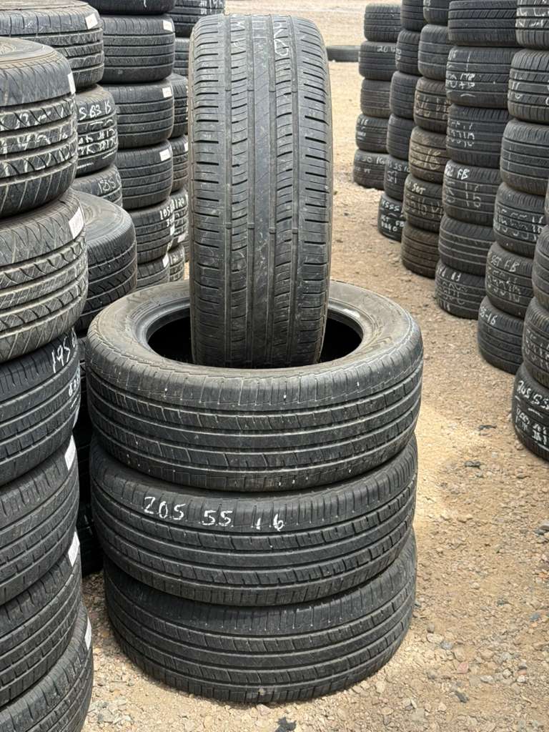 205/55R16 Set (4 Used Tires) Mastercraft Stratus