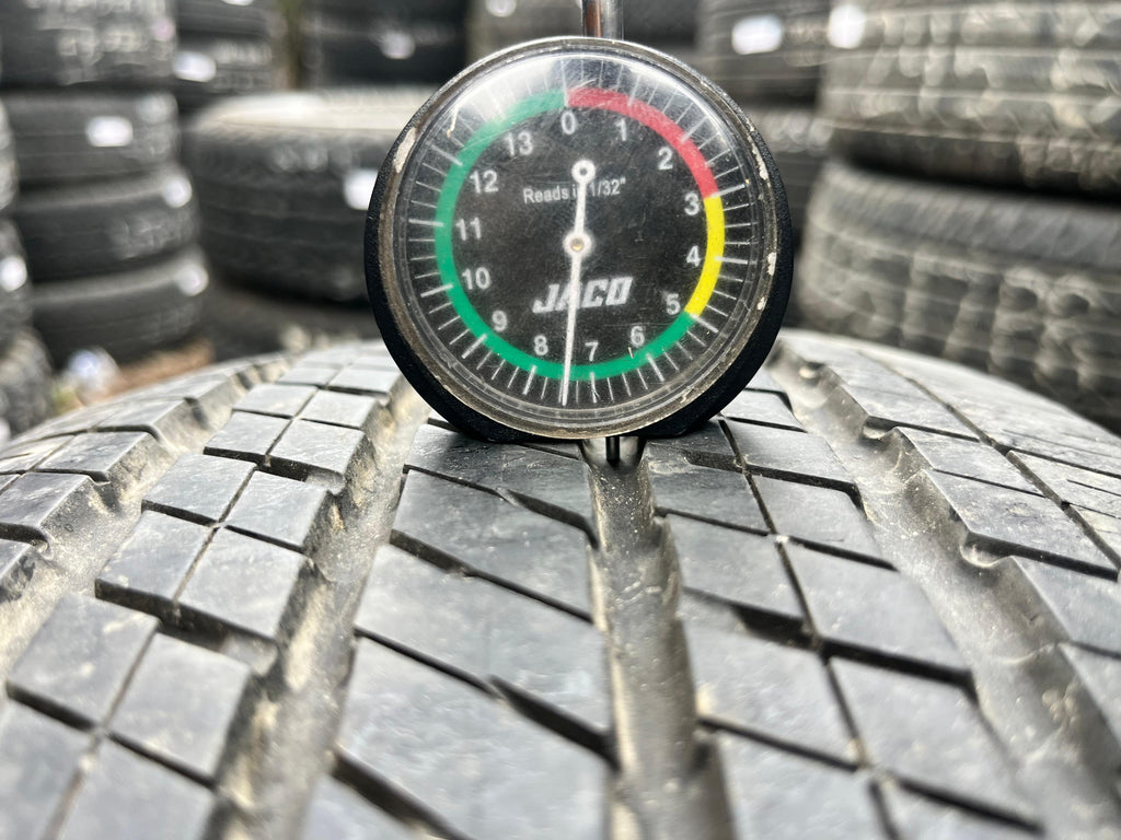 235/65R17 Set (4 Used Tires) Yokohama AVID S34