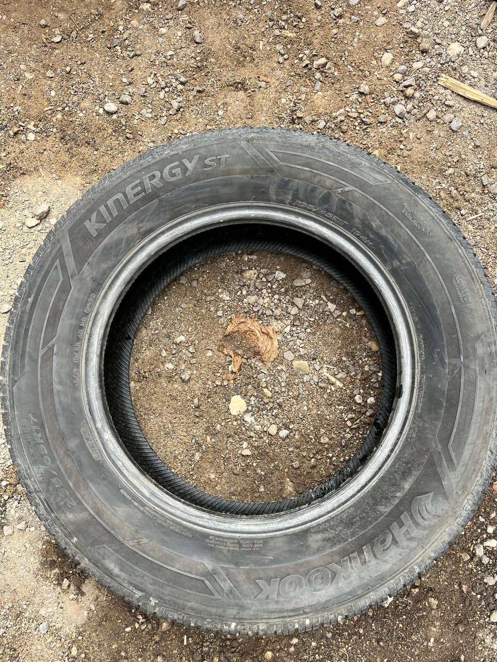 235/65R17 Pair (2 Used Tire)  Hankook Kinergy ST