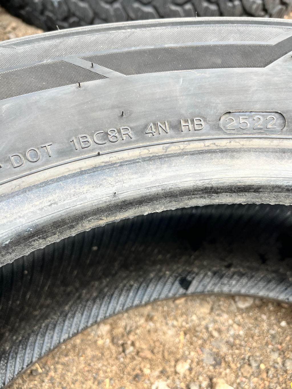 235/65R17 Pair (2 Used Tire)  Hankook Kinergy ST
