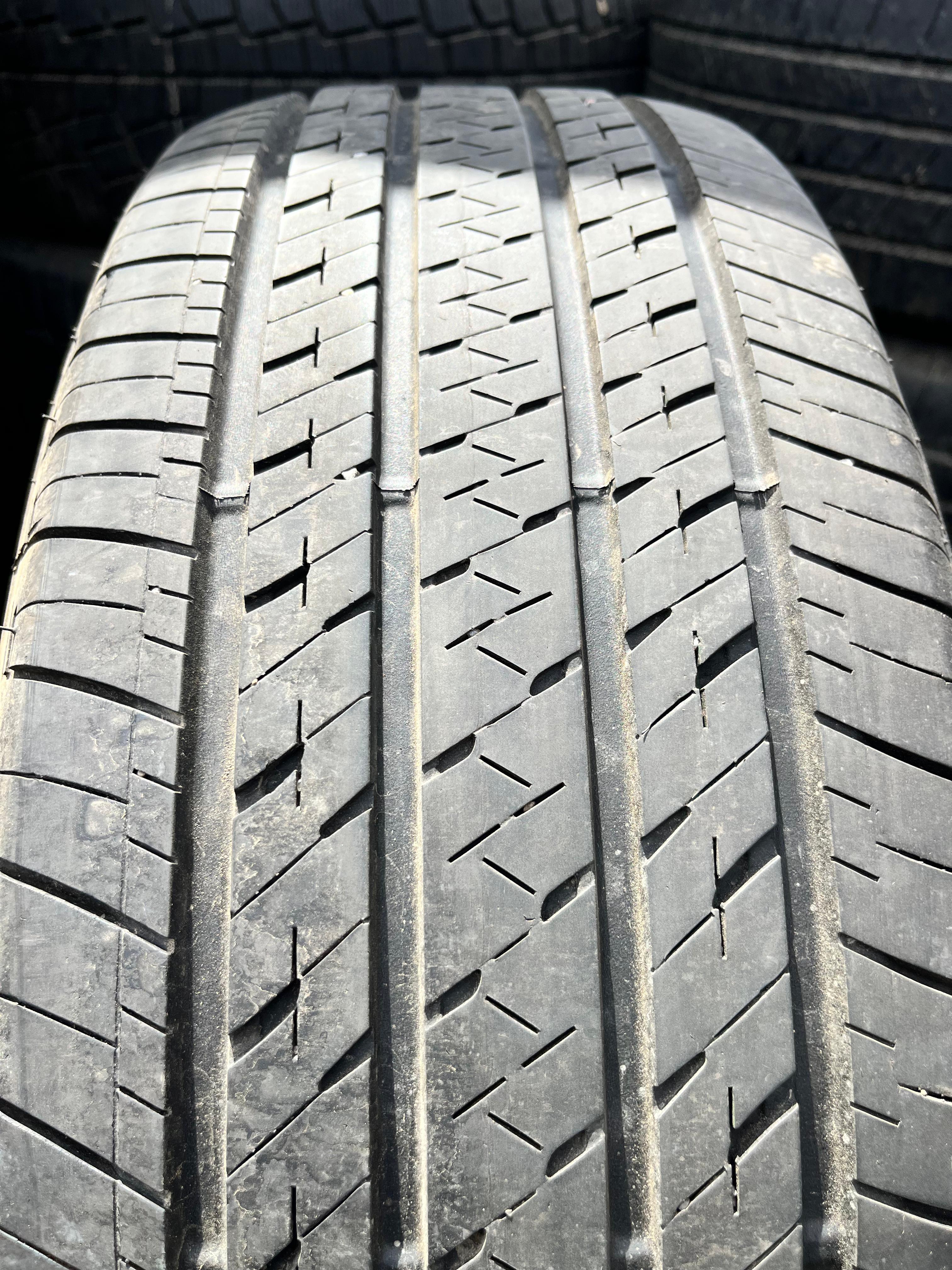 235/65R17 Pair (2 Used Tires) Bridgestone Ecopia (el 422)