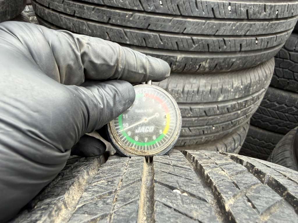 205/55R16 Pair (2 Used Tires) Bridgestone Ecopia EP422