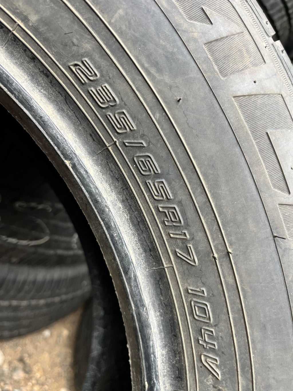 235/65R17 Set (4 Used Tires) Falken PRO G5(CSV)