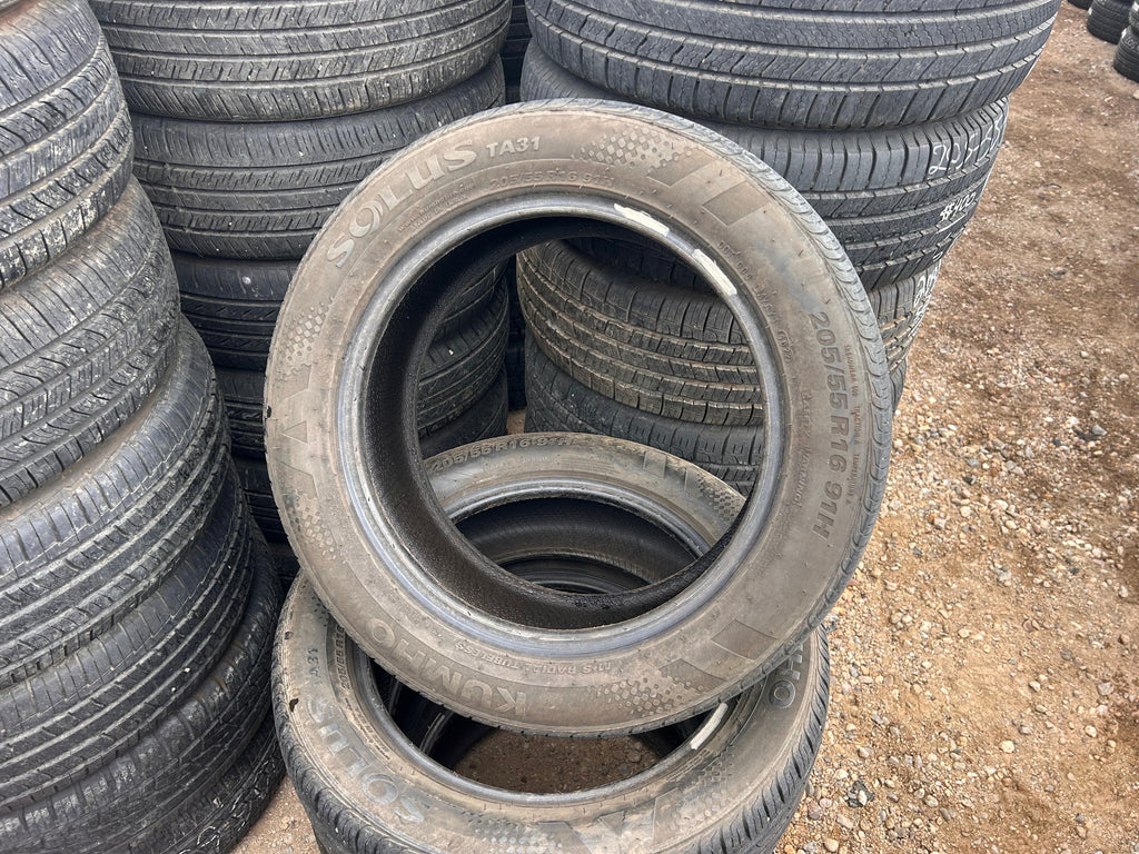 205/55R16 Set (4 Used Tires) Kumho Solus