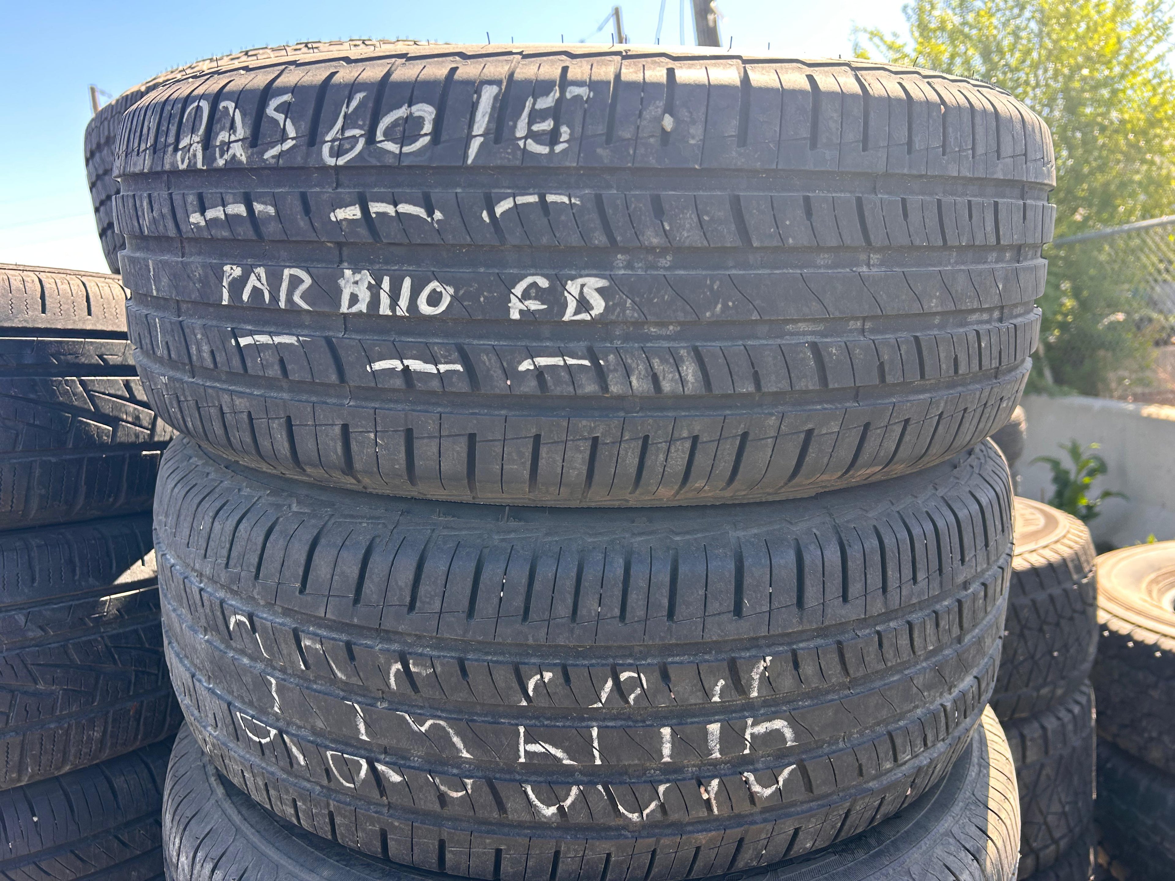 225/60R16 Pair (2 Used Tires) Mastercraft Stratus