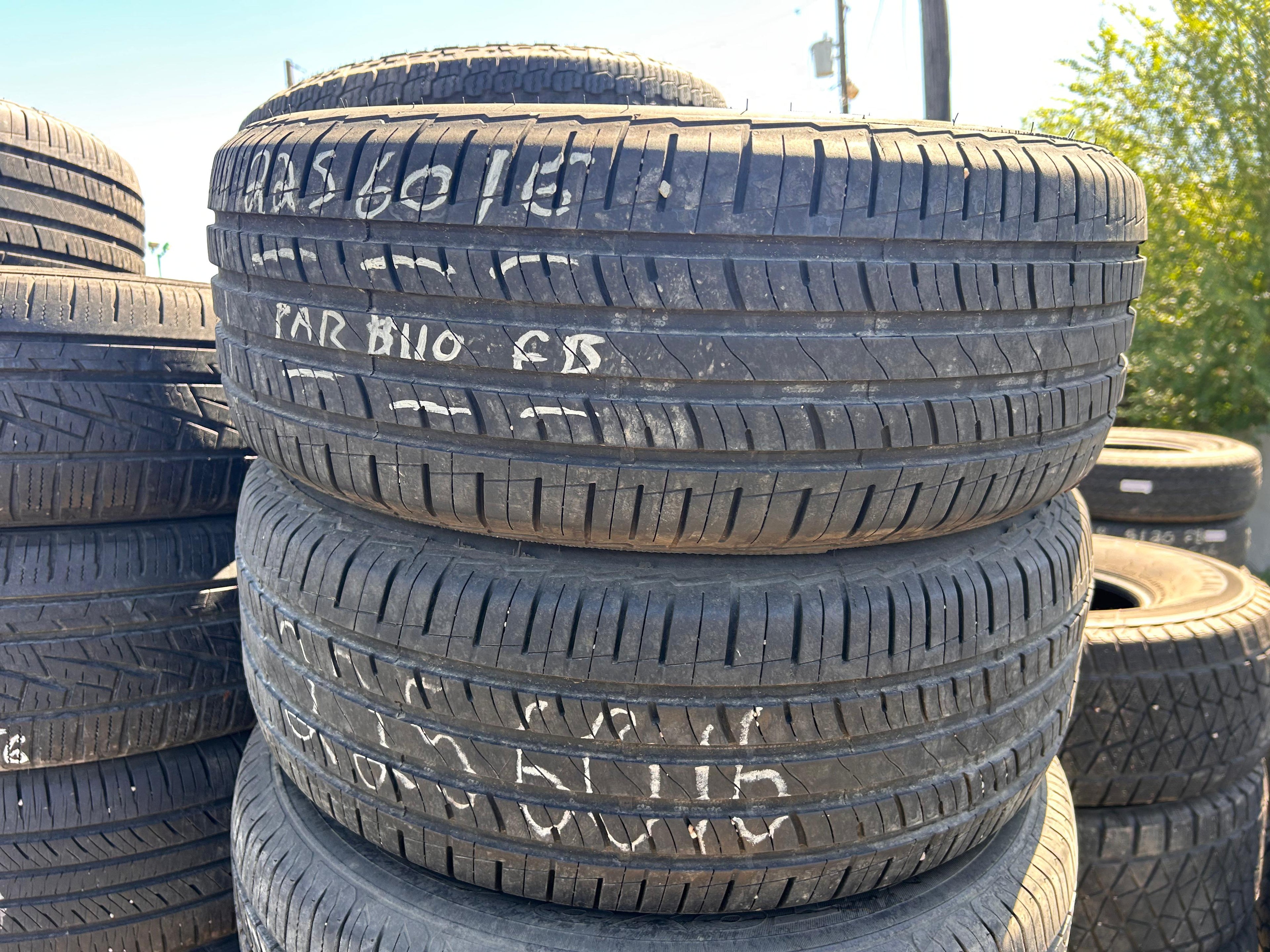 225/60R16 Pair (2 Used Tires) Mastercraft Stratus