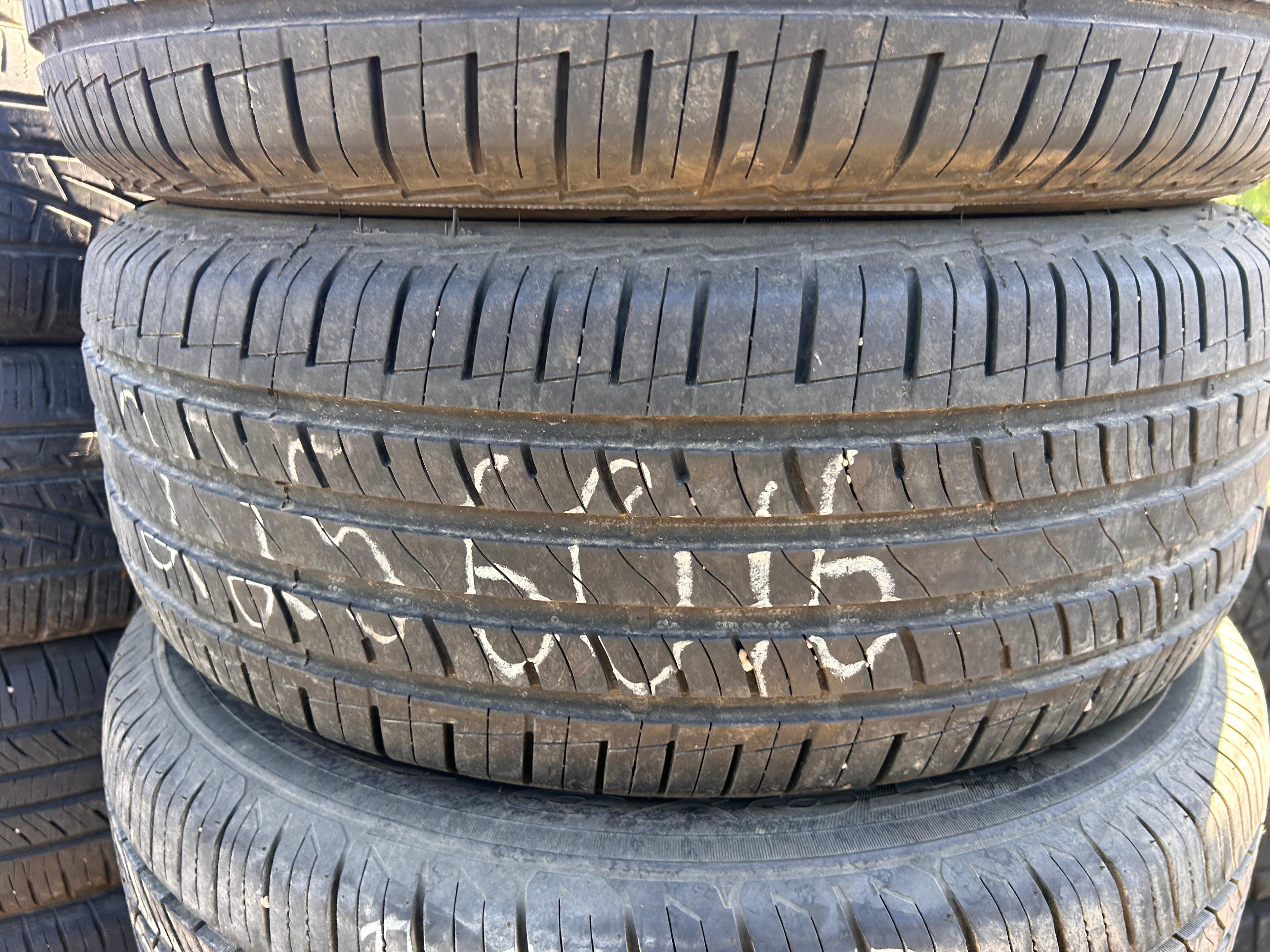 225/60R16 Pair (2 Used Tires) Mastercraft Stratus