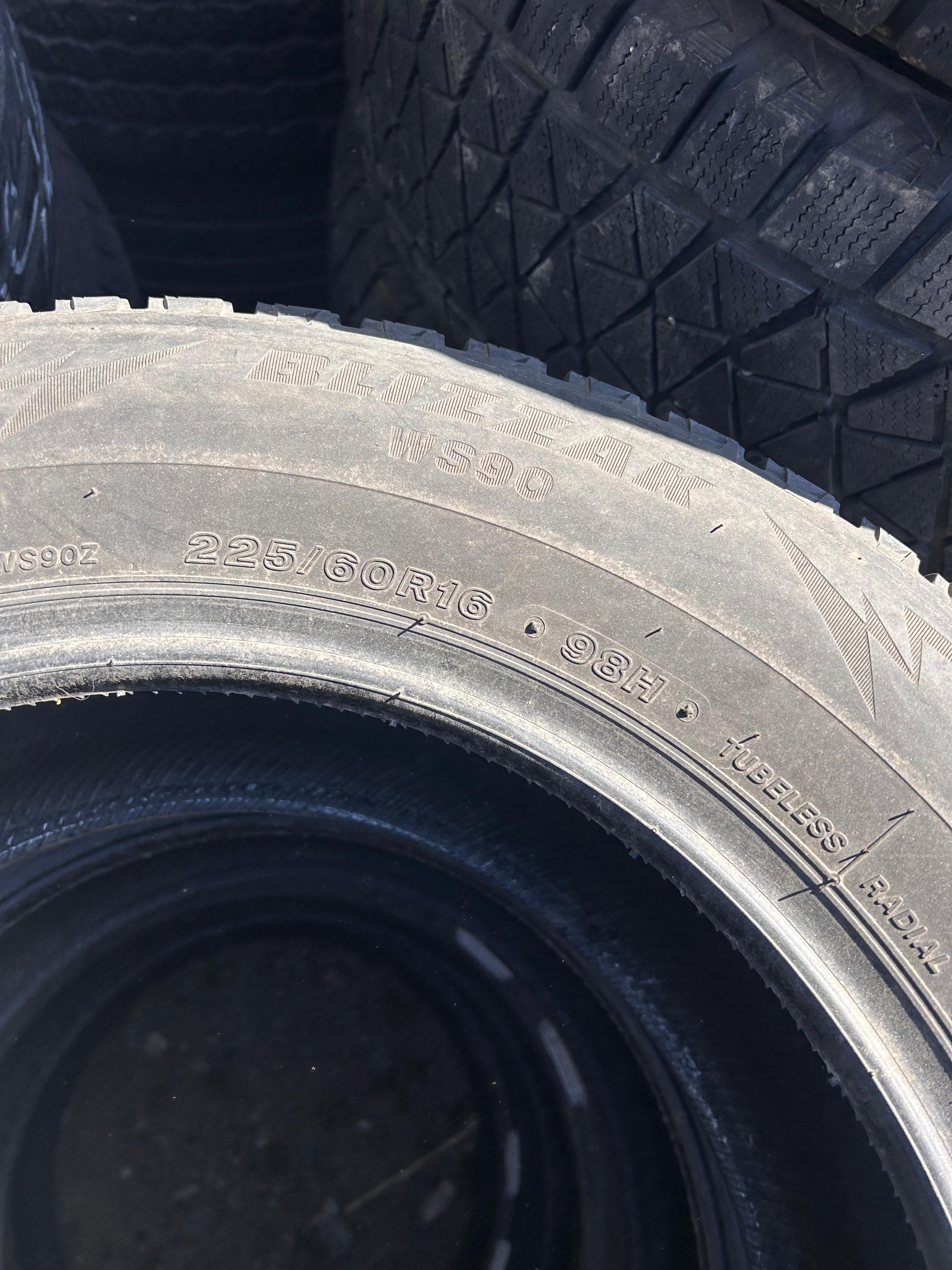 225/60R16 Pair (2 Used Tires) Bridgestone Blizzak WS90