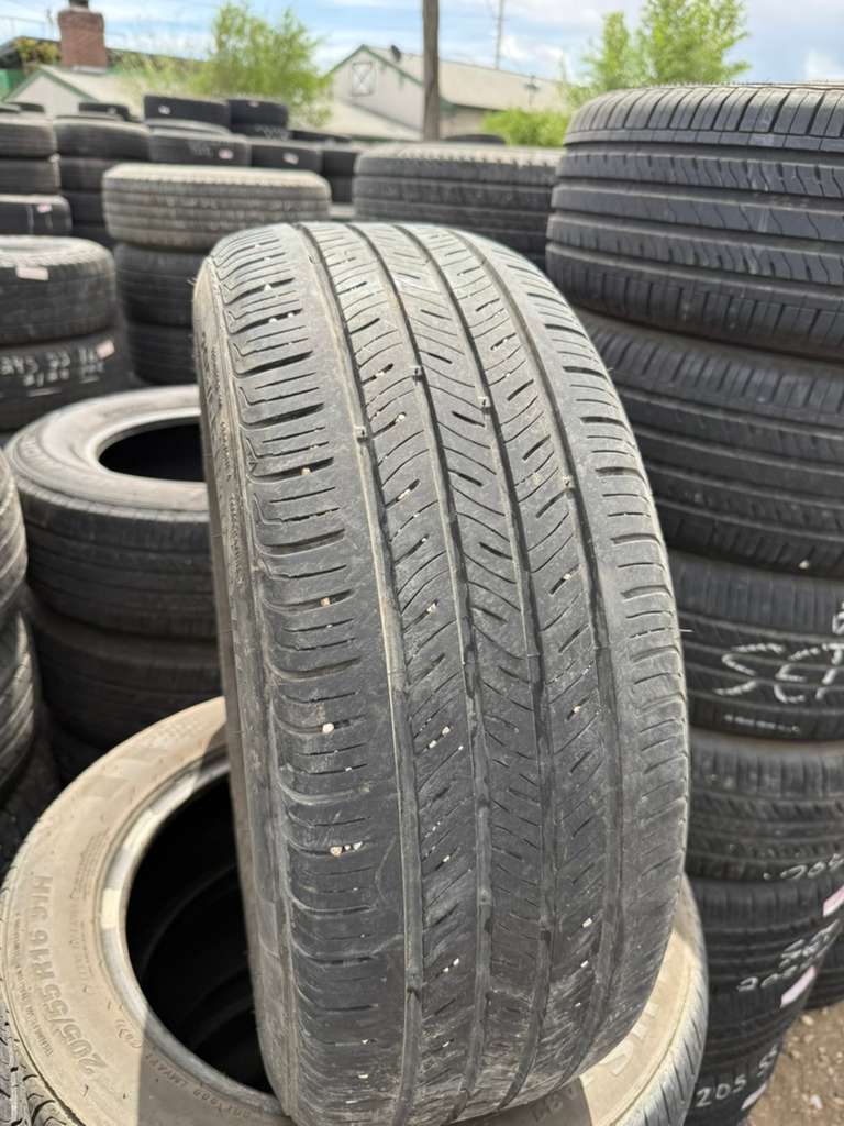 205/55R16 Pair (2 Used Tires) Kumho Solus