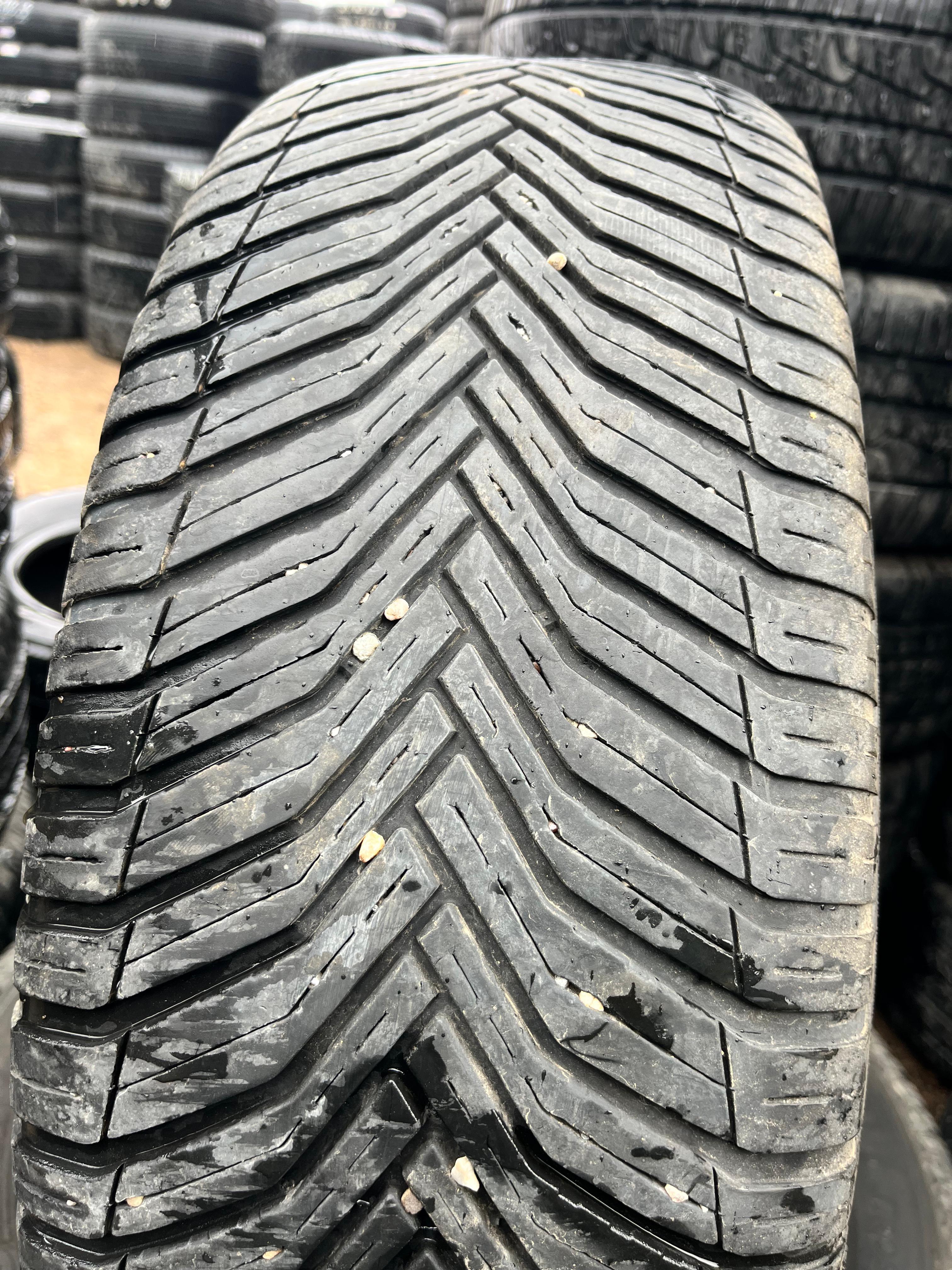 225/65R17 (3 Used Tires) Michelin CrossClimate