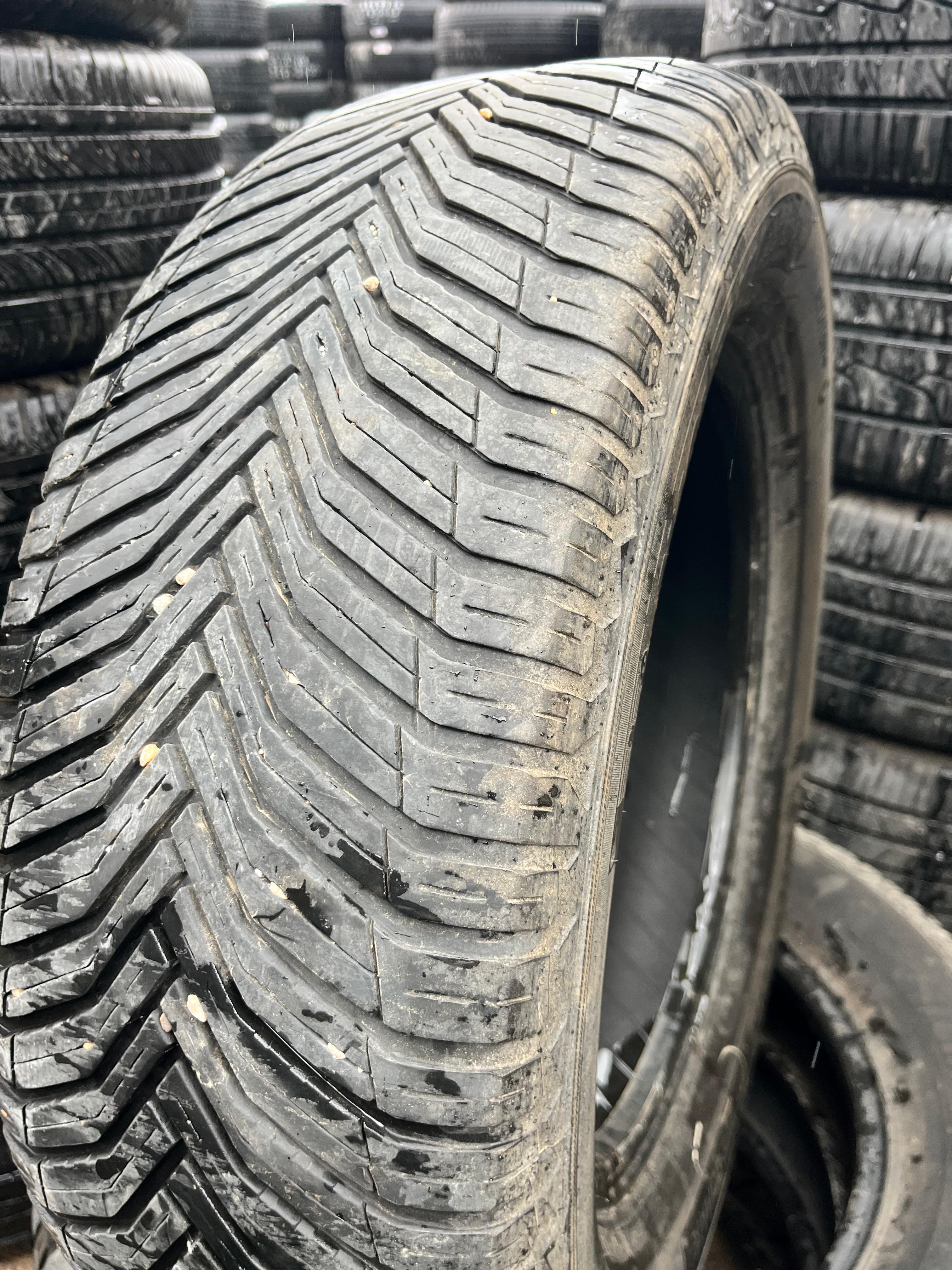 225/65R17 (3 Used Tires) Michelin CrossClimate