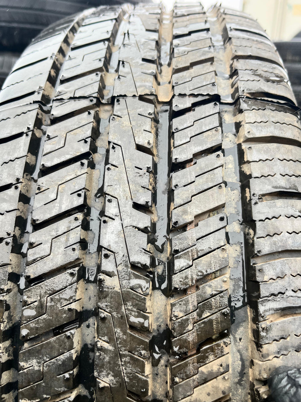 235/65R17 Set (4 Used Tires) Falken Pro G5 CSV