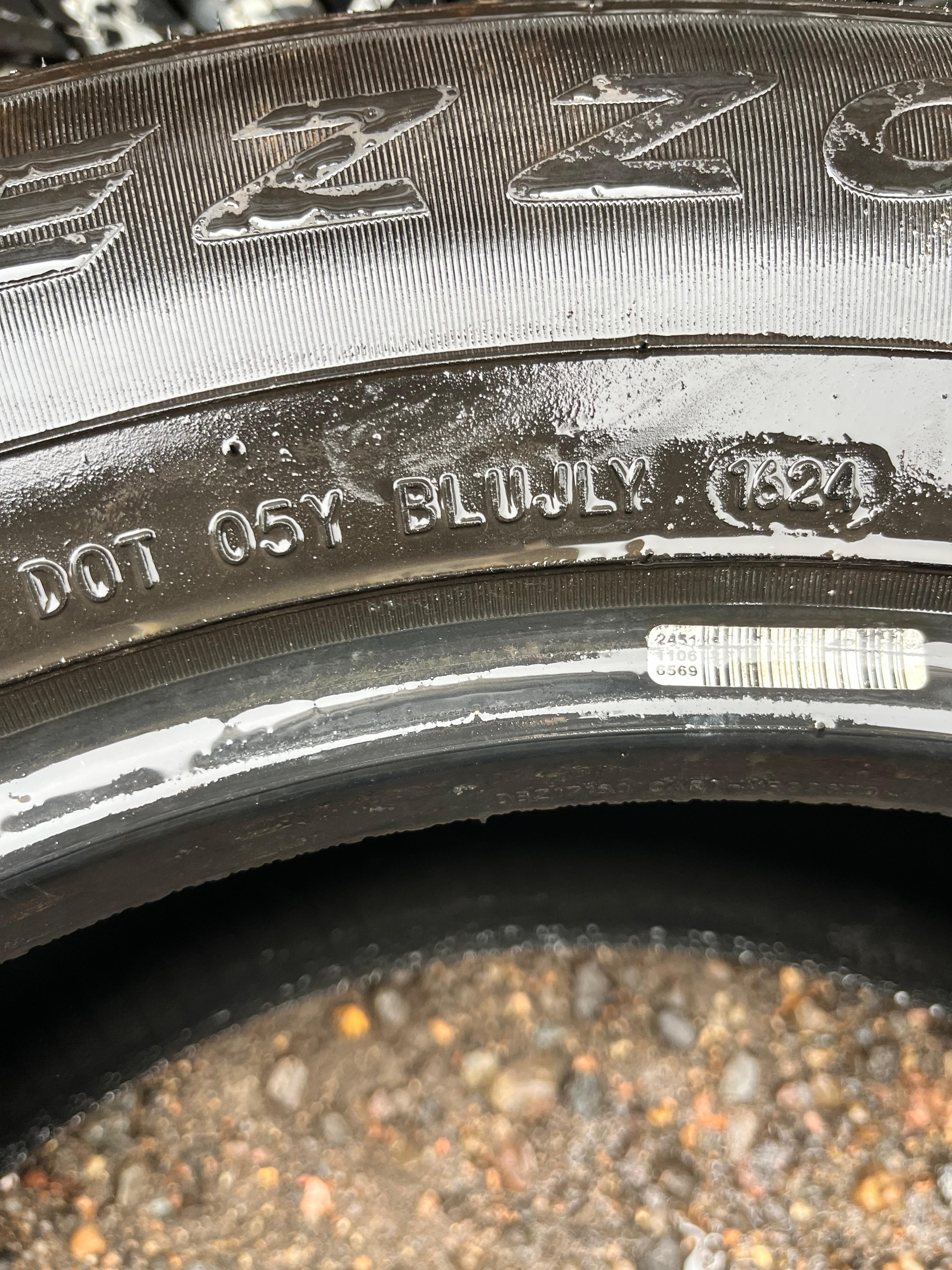 225/65R17 (3 Used Tires) Sailun Atrezzo (SH400)