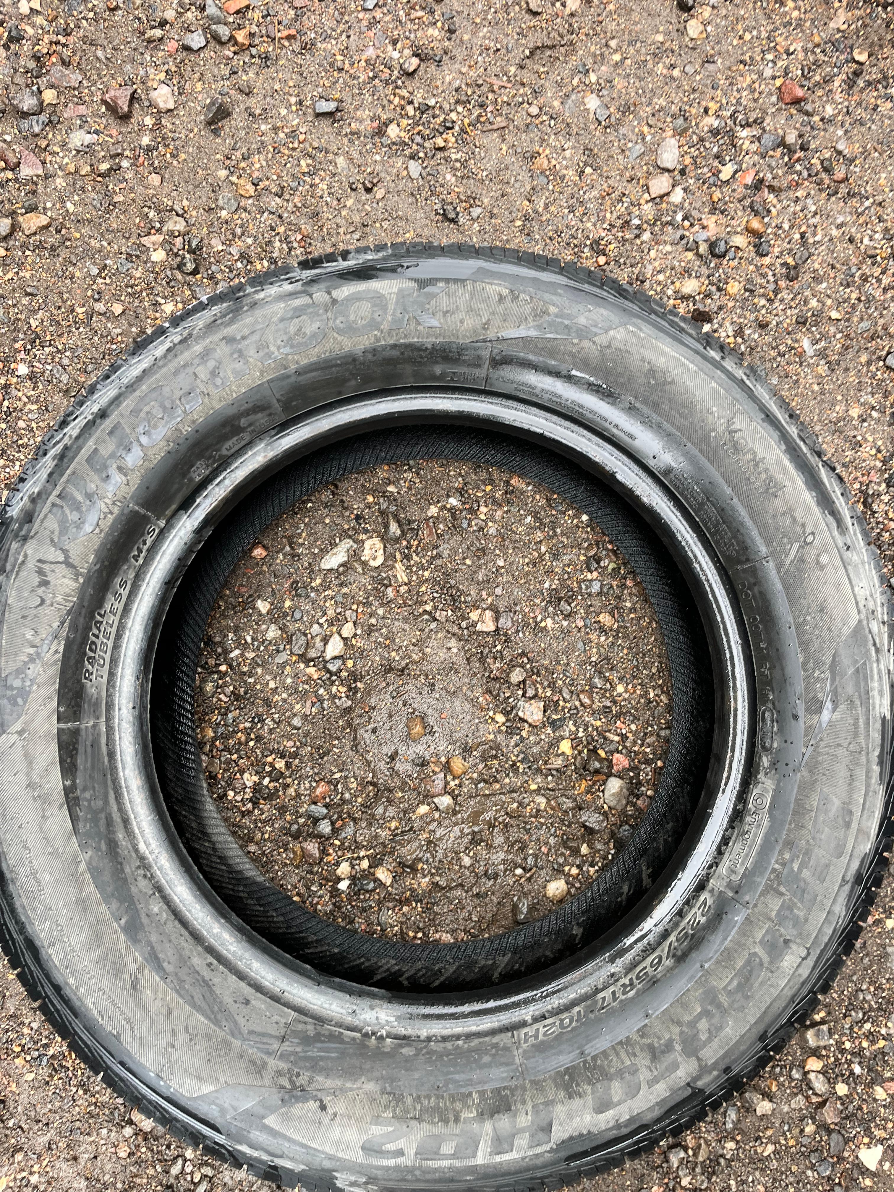 225/65R17 Pair (2 Used tires) Hankook Dynapro (HP2)