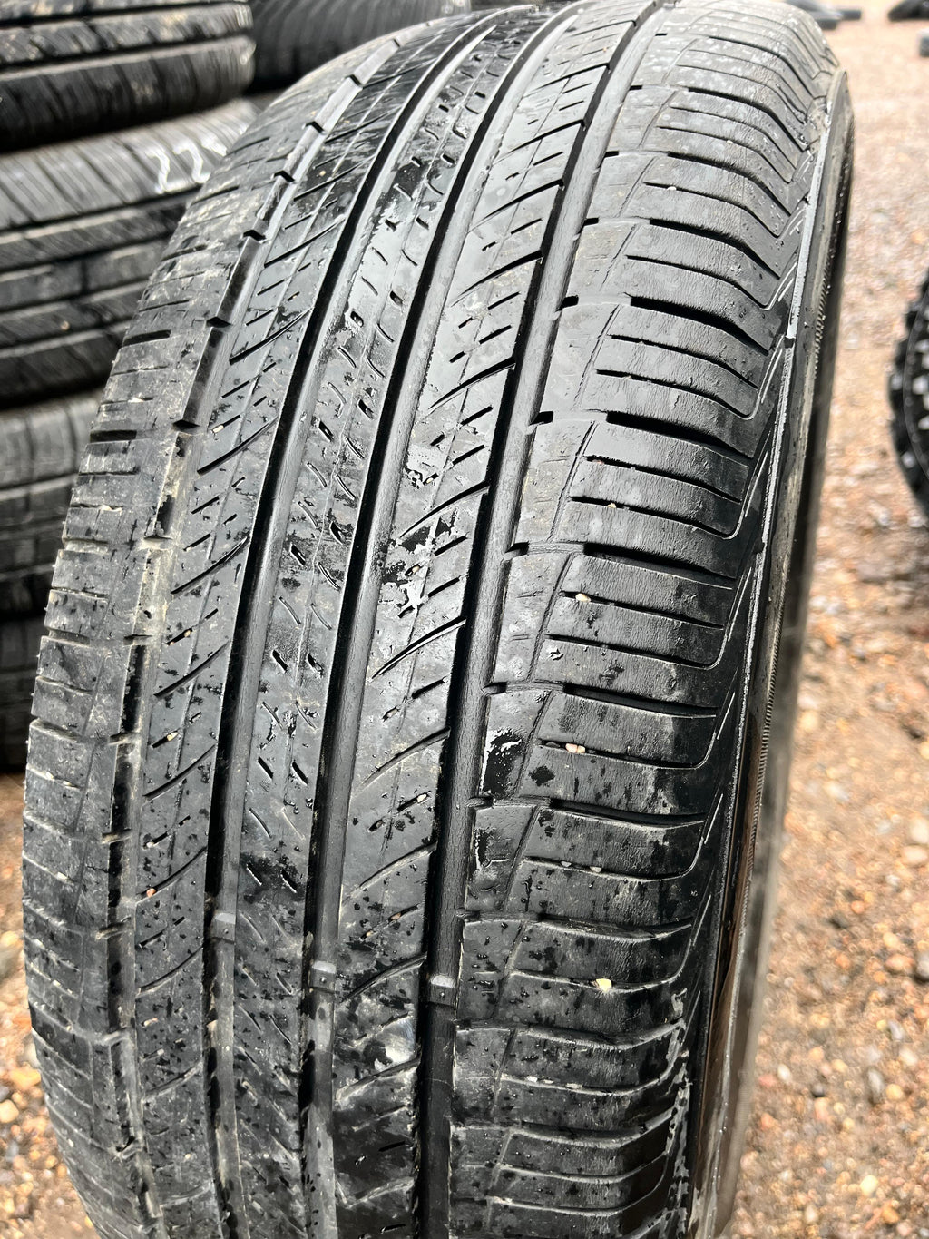 225/65R17 Pair (2 Used tires) Hankook Dynapro (HP2)
