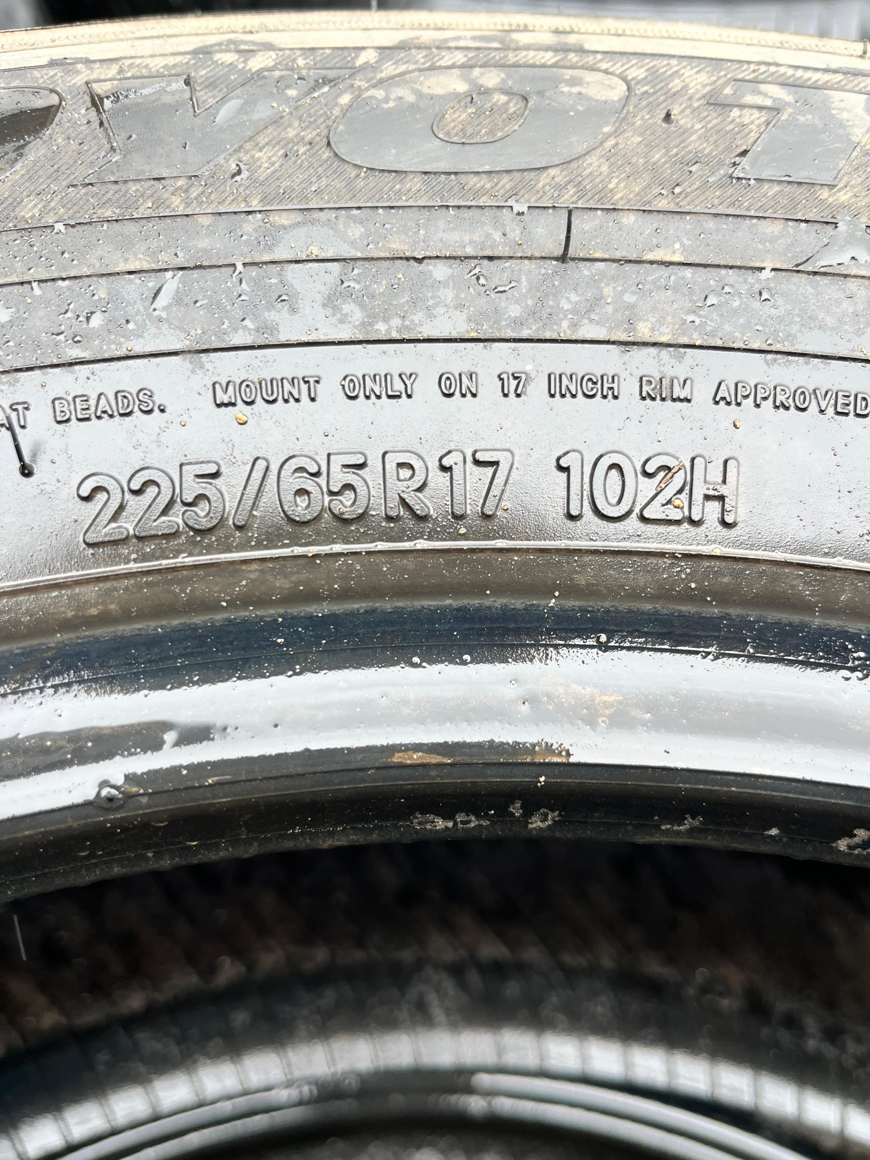 225/65R17 Set (4 Used Tires) Toyo Tires Celsius  Snow Tires