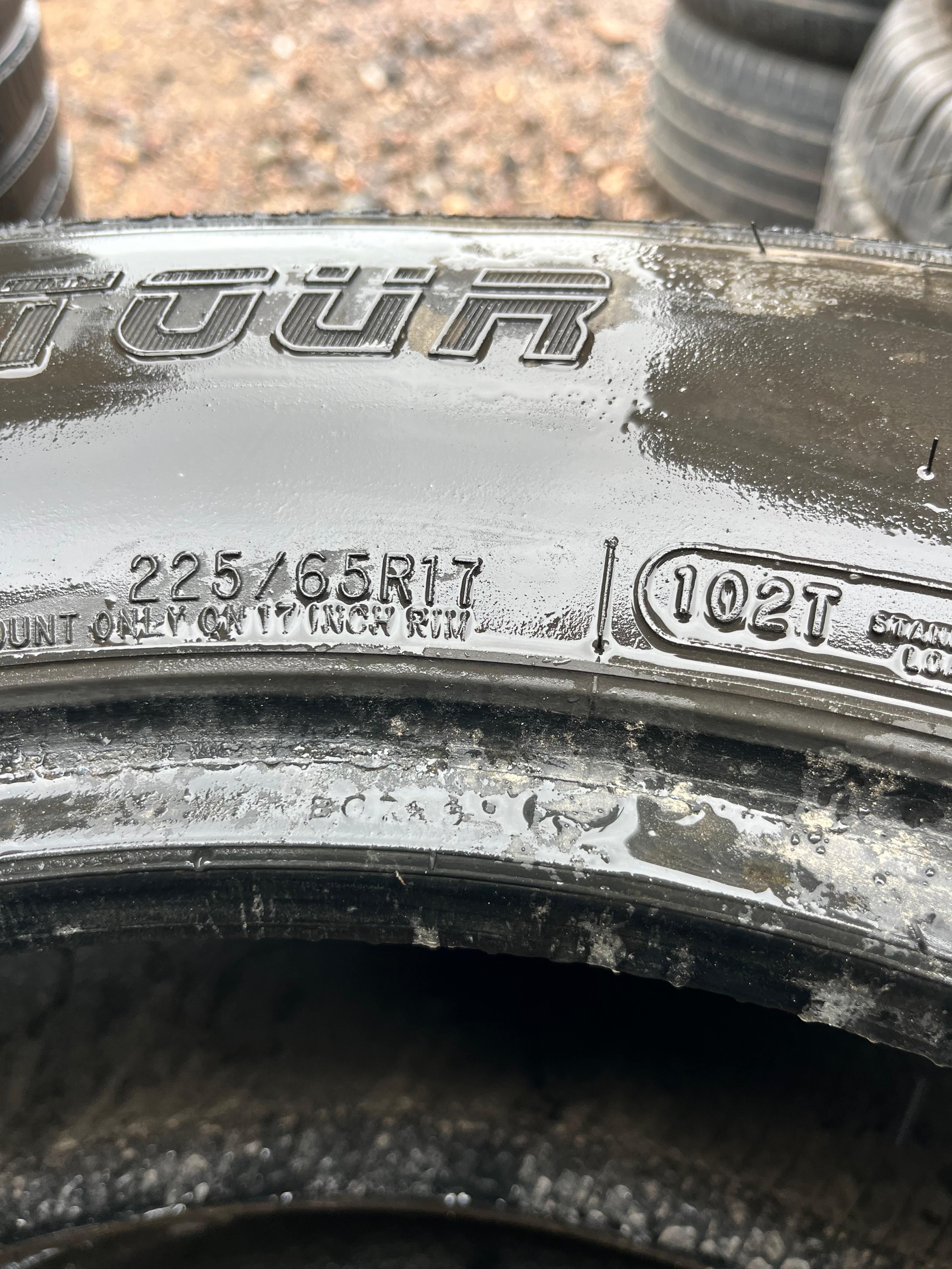 225/65R17 Pair (2 Used Tires) BIG O Euro Tour