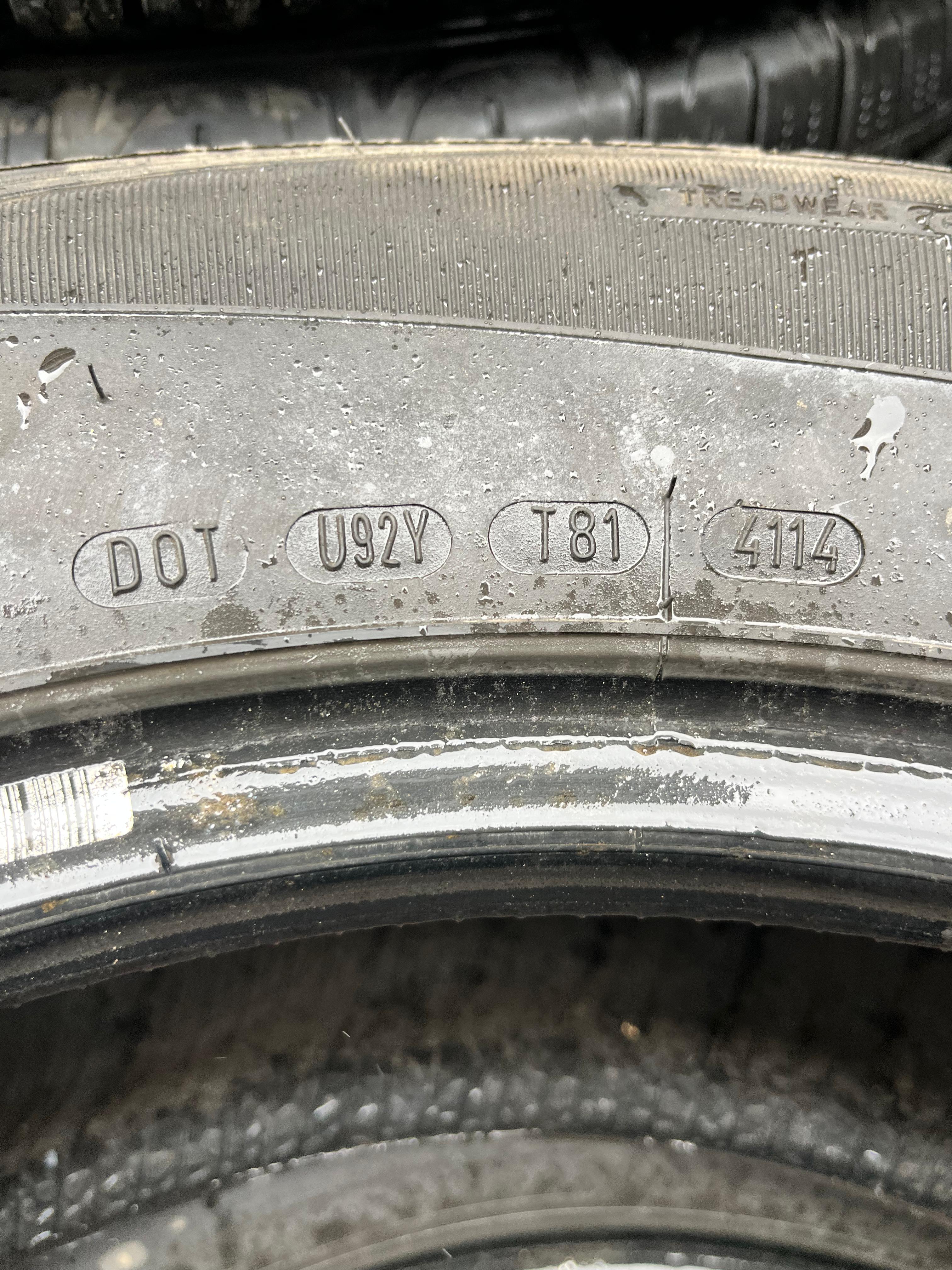 225/65R17 Pair (2 Used Tires) BIG O Euro Tour