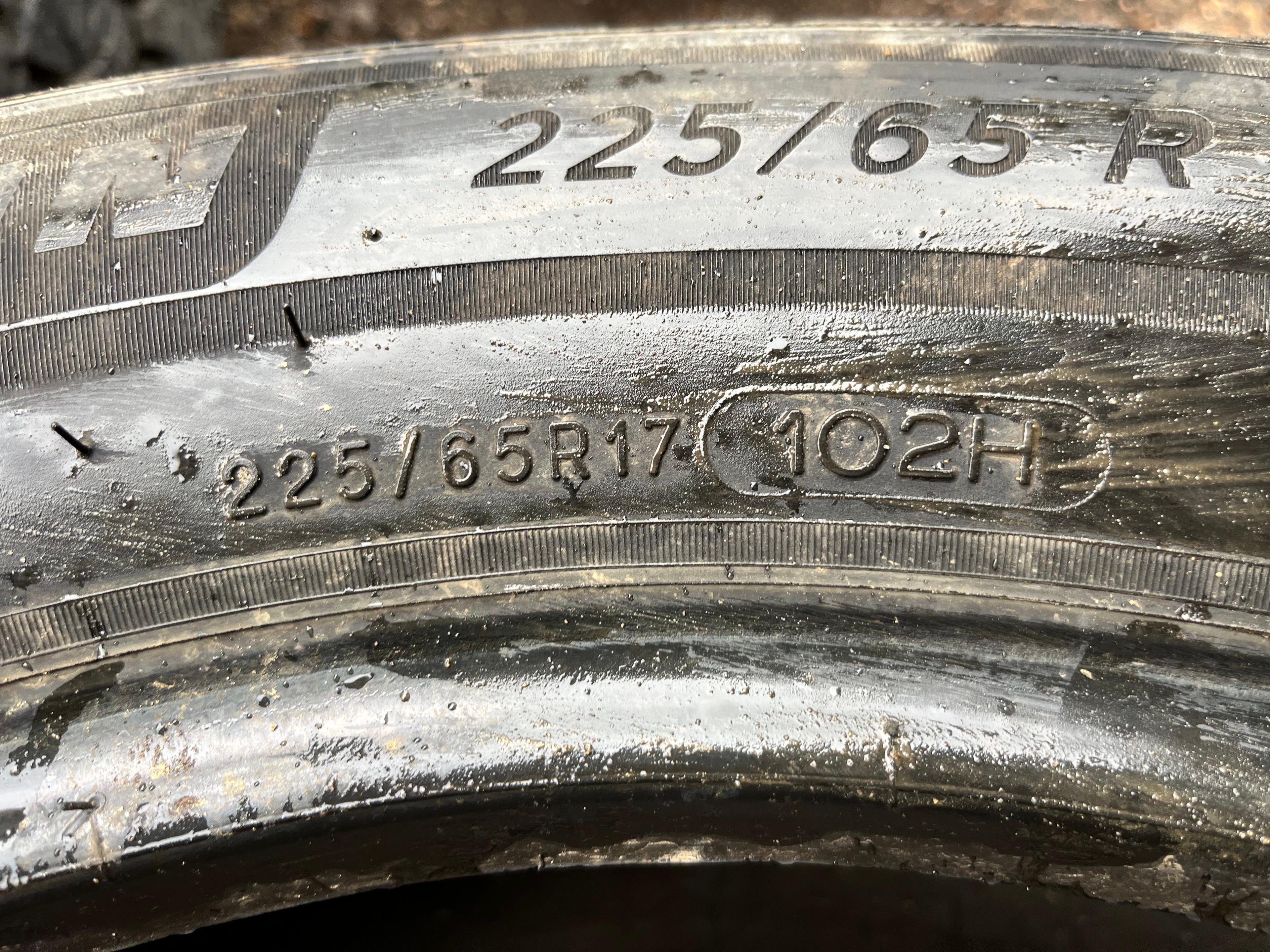 225/65R17 Set (4 Used Tires) Michelin CrossClimate