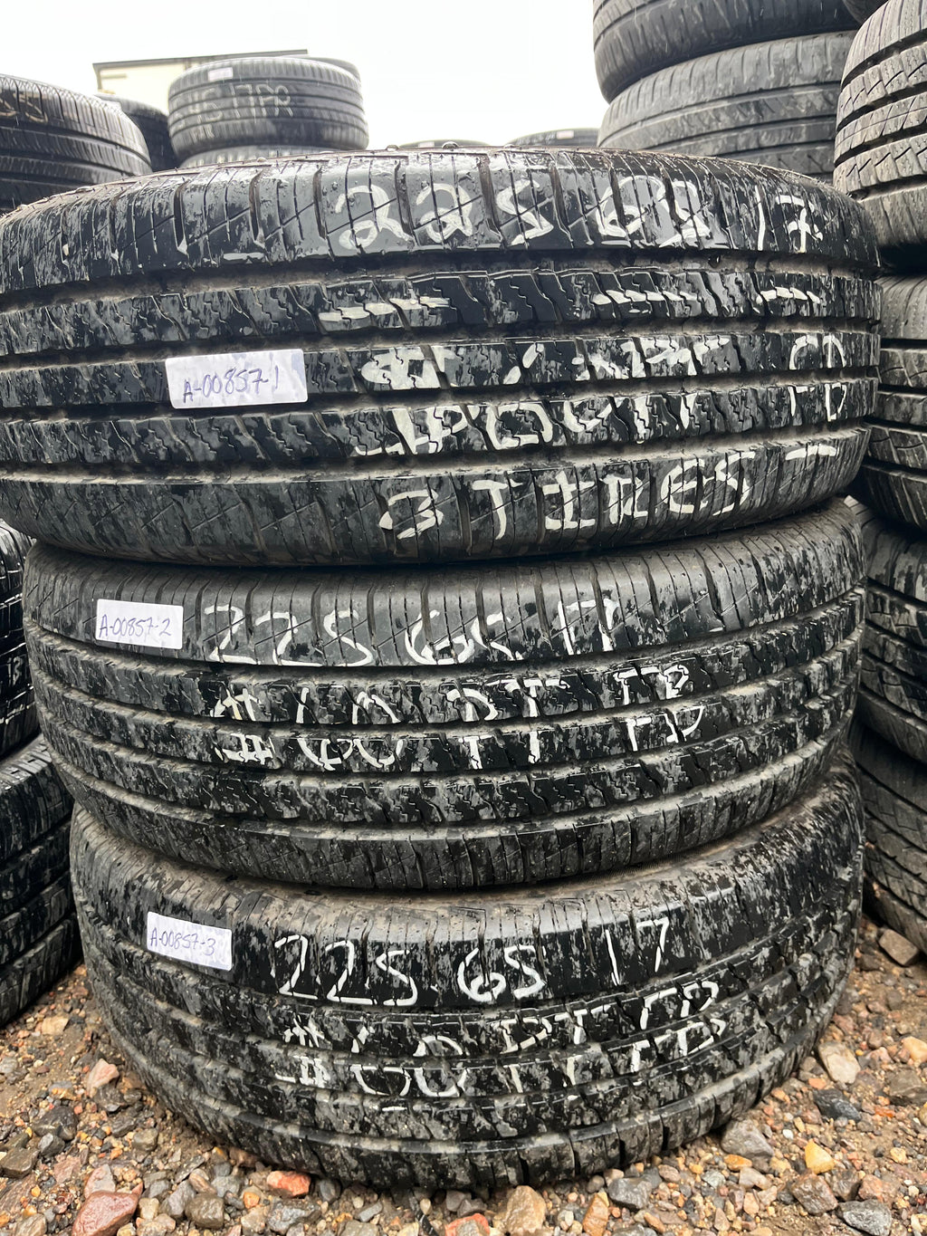 225/65R17 (3 Used Tires) LionHart LionClaw HT