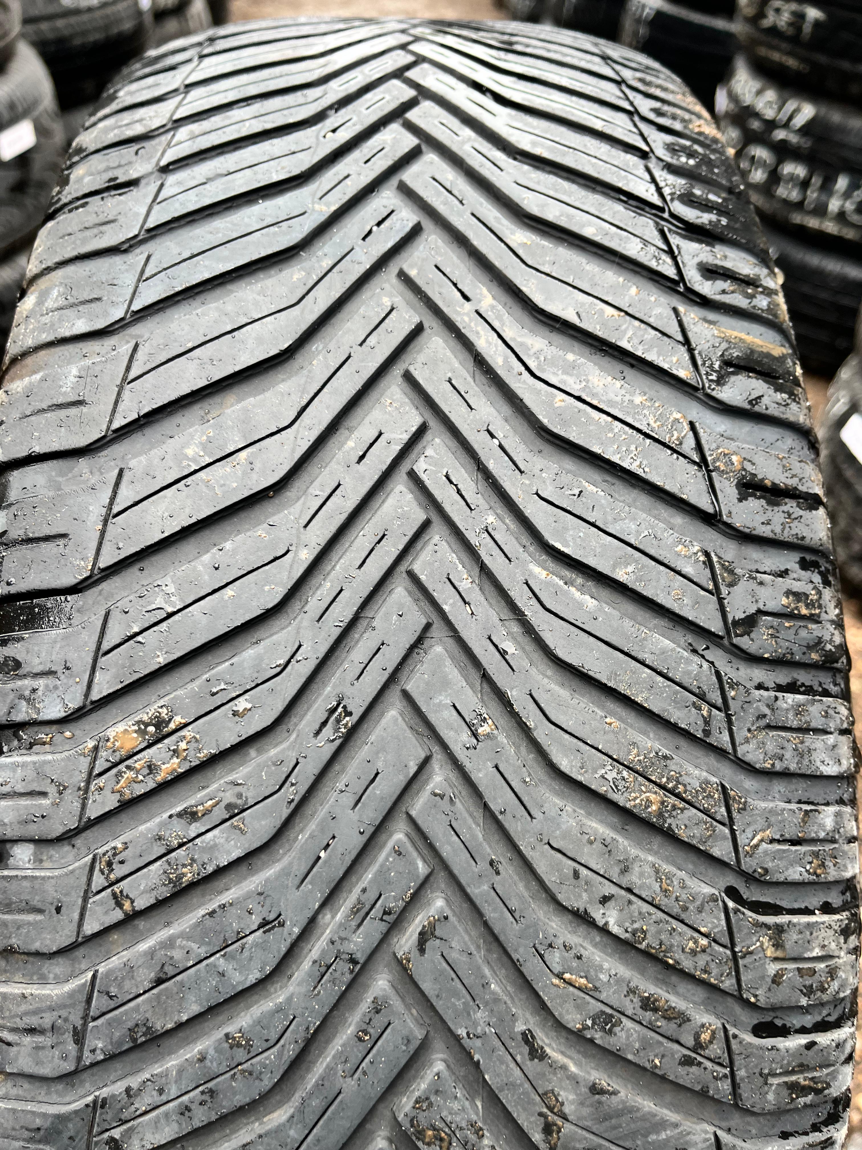 225/65R17 Pair (2 Used Tires) Michelin CrossClimate