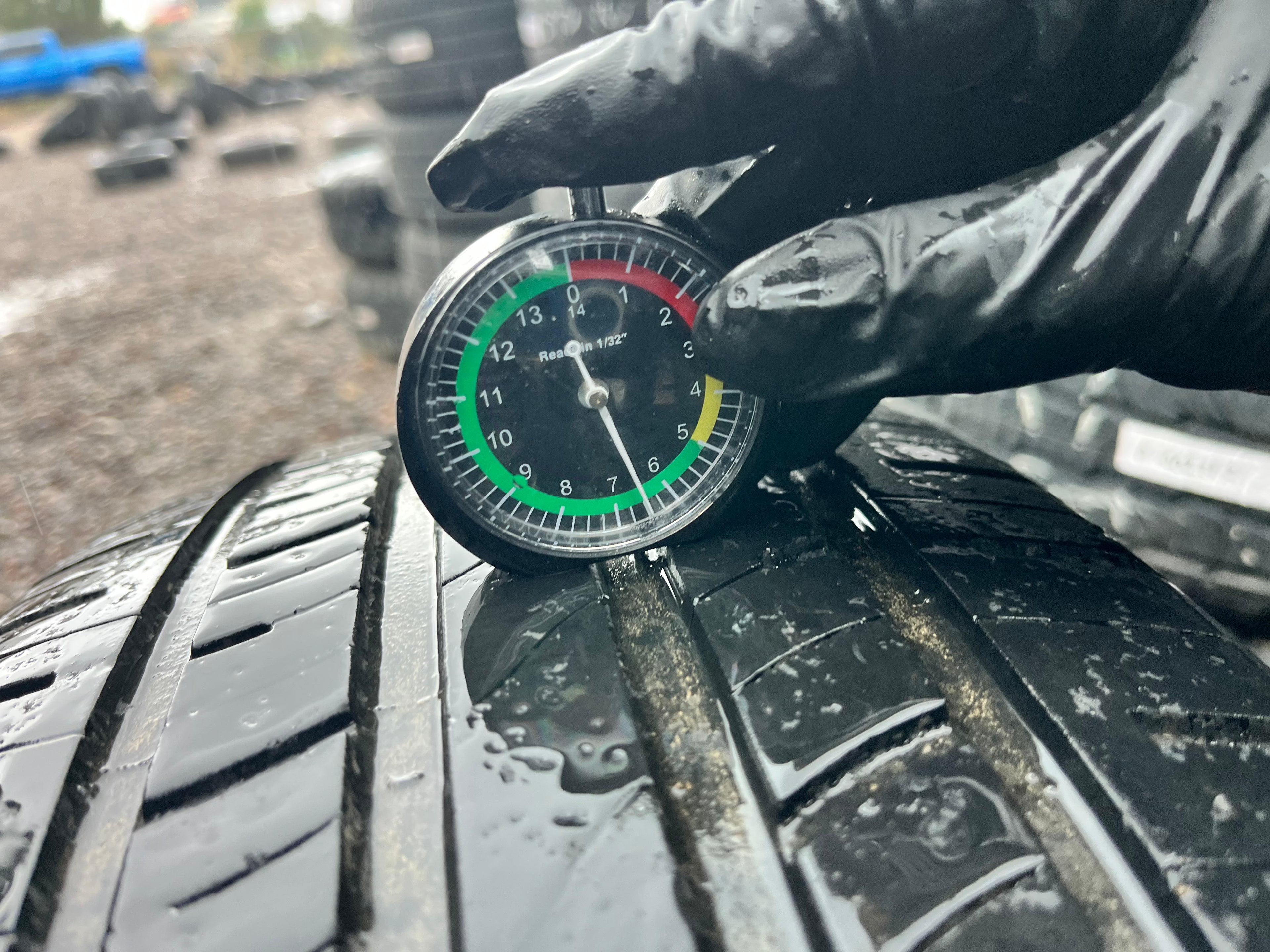 225/65R17 Set (4 Used Tires) Mastercraft Stratus (AS)