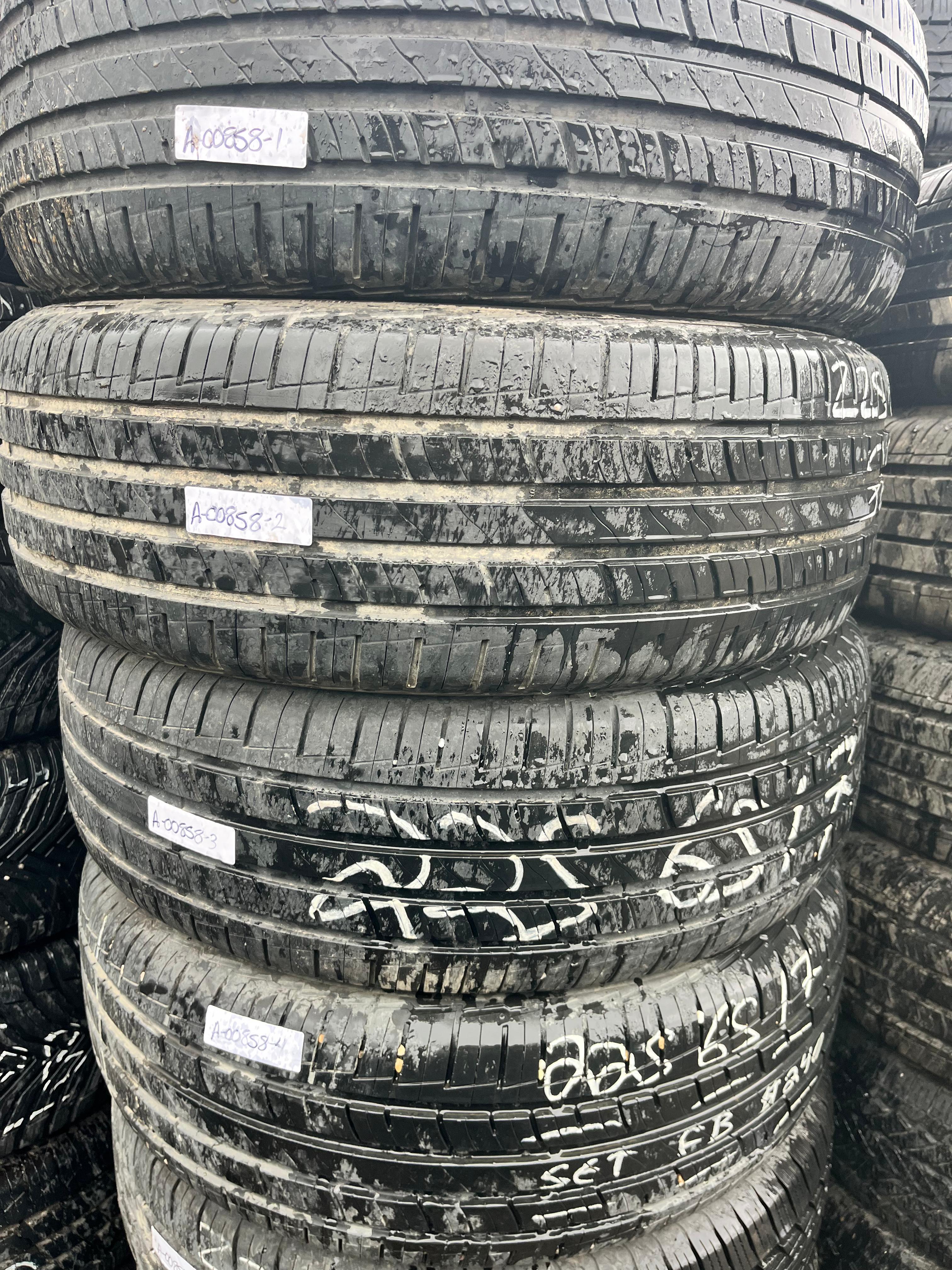 225/65R17 Set (4 Used Tires) Mastercraft Stratus (AS)