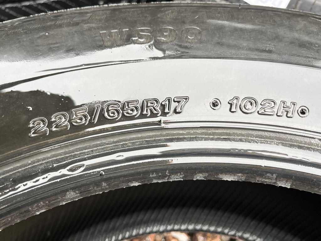 225/65R17 Set (4 Used Tires) Bridgestone Blizzak