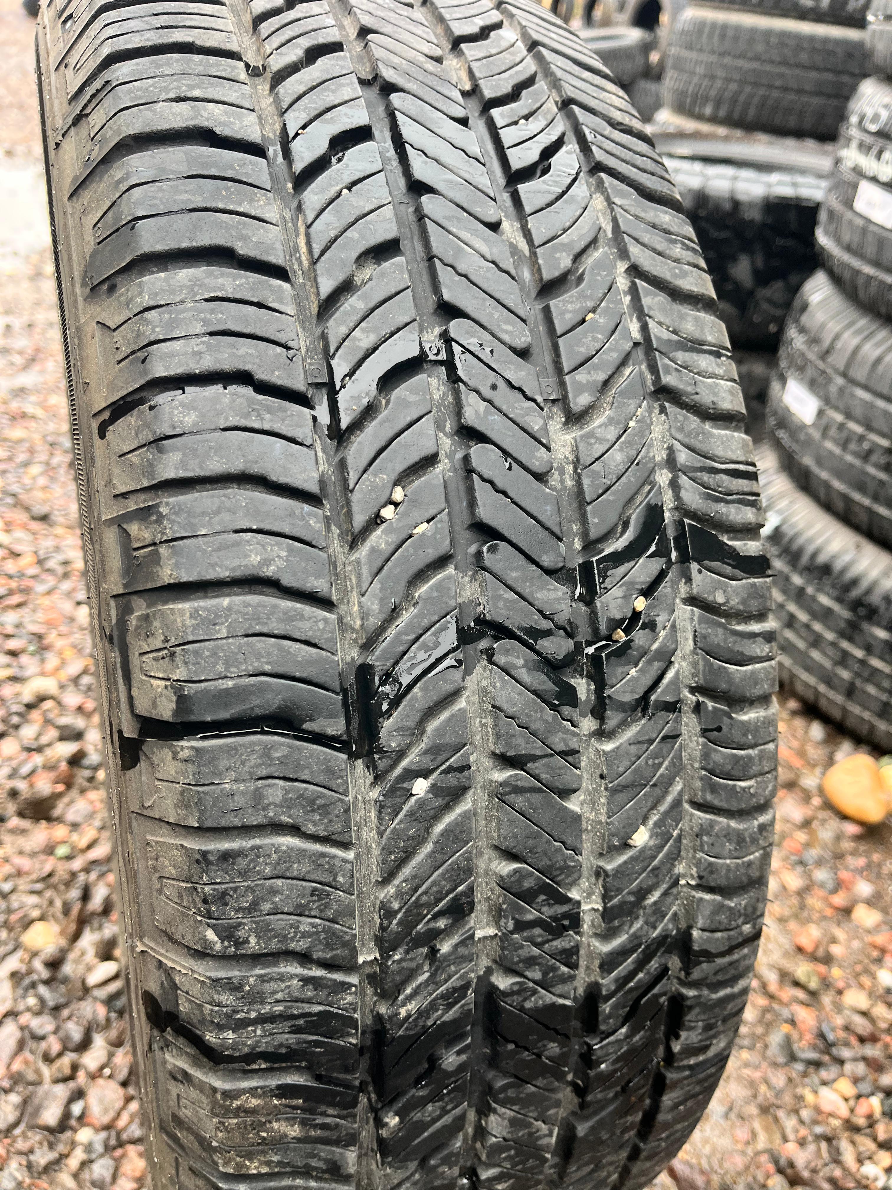 225/65R17 Set (4 Used Tires) Ironman All Country (HT)