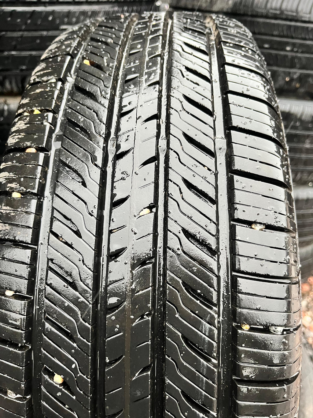 225/65R17 Pair (2 Used Tires) Yokohama AVID Ascend LX