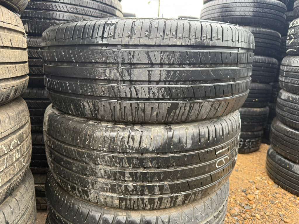 205/55R16 Pair (2 Used Tires) Mastercraft Stratus