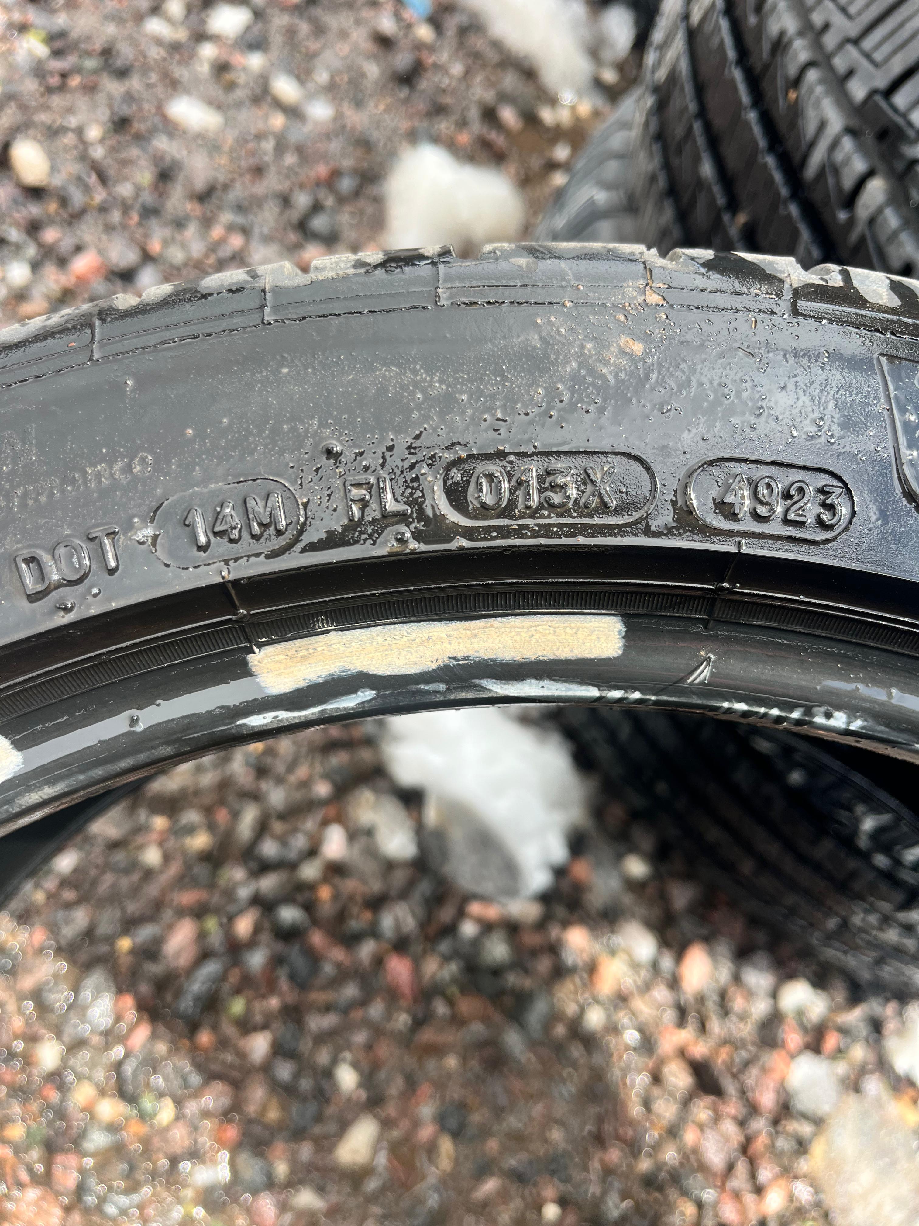 215/45ZR18 Pair (2 Used Tires) Michelin Pilot Sport 4