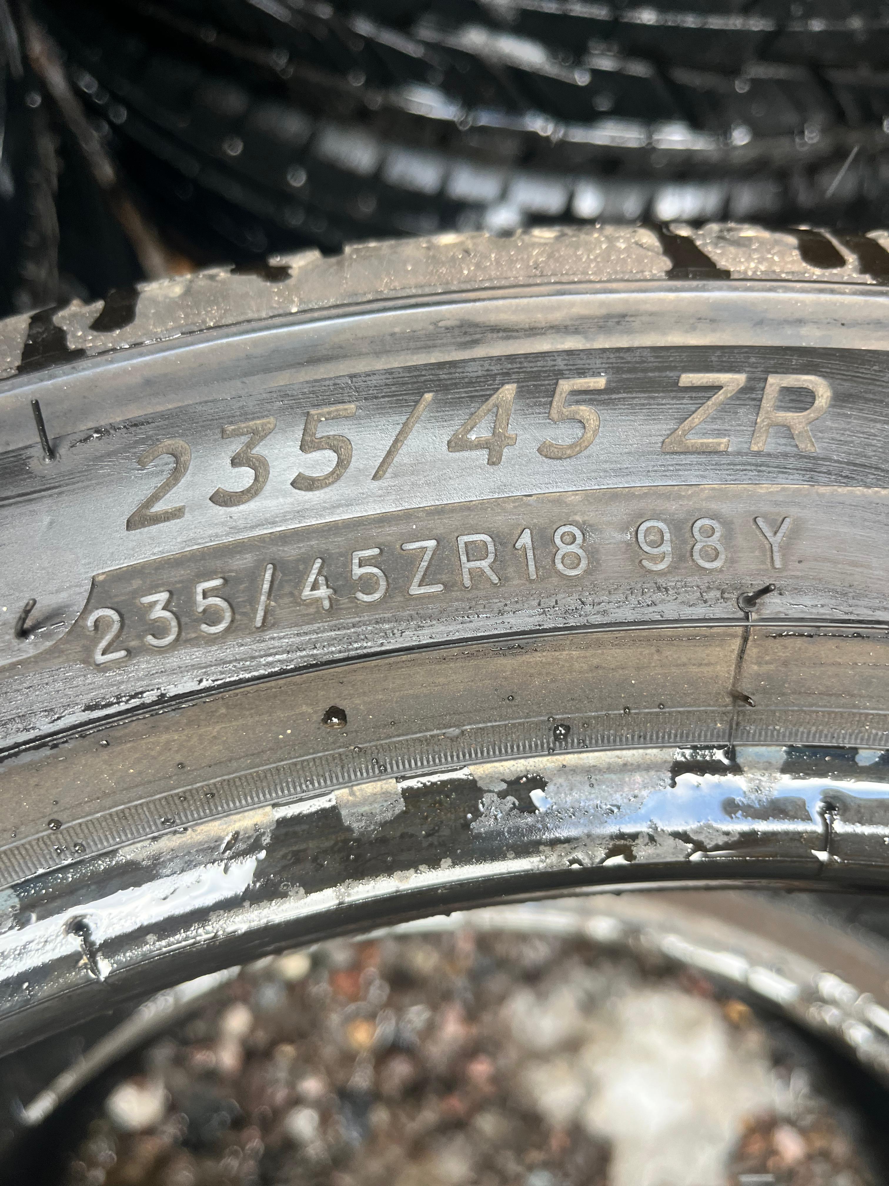 235/45ZR18 Pair (2 Used Tires) Michelin Pilot Sport 4