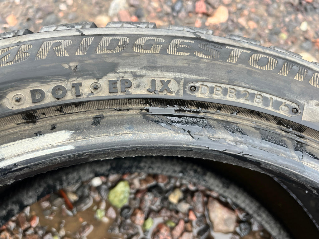245/40R18 Set (4 Used Tires) Bridgestone Blizzak (WS80)
