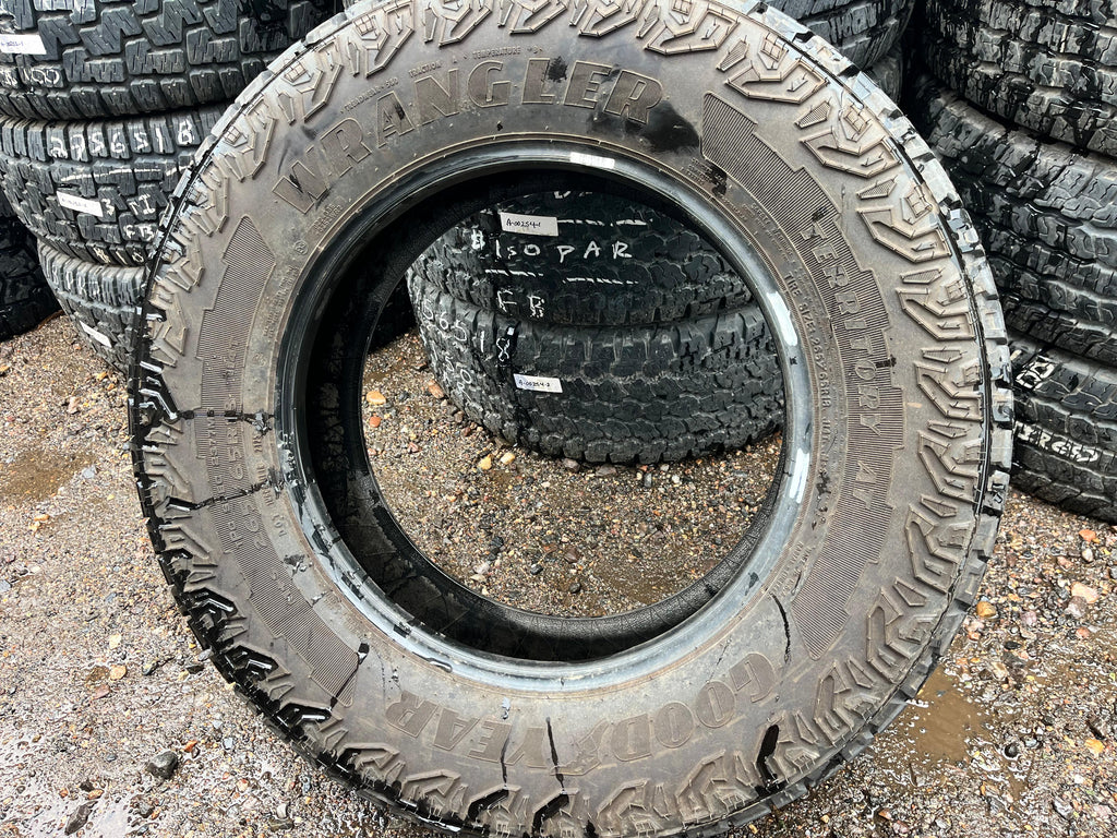 265/65R18 Set (4 Used Tires) Goodyear Wrangler (Territory)