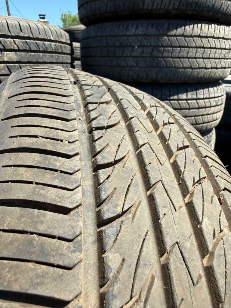 215/60R16 Set (4 Used Tires) Arroyo Eco Pro A/S