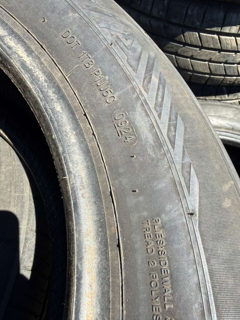 215/60R16 Set (4 Used Tires) Arroyo Eco Pro A/S