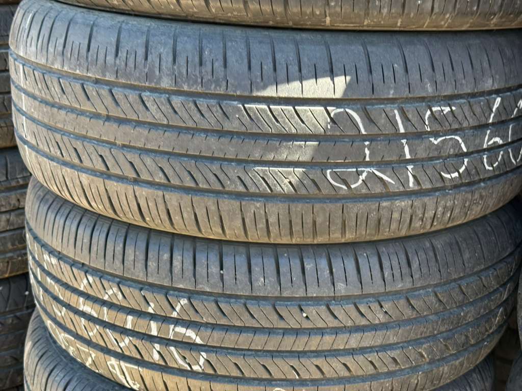 215/60R16 Set (4 Used Tires) Laufenn G Fit