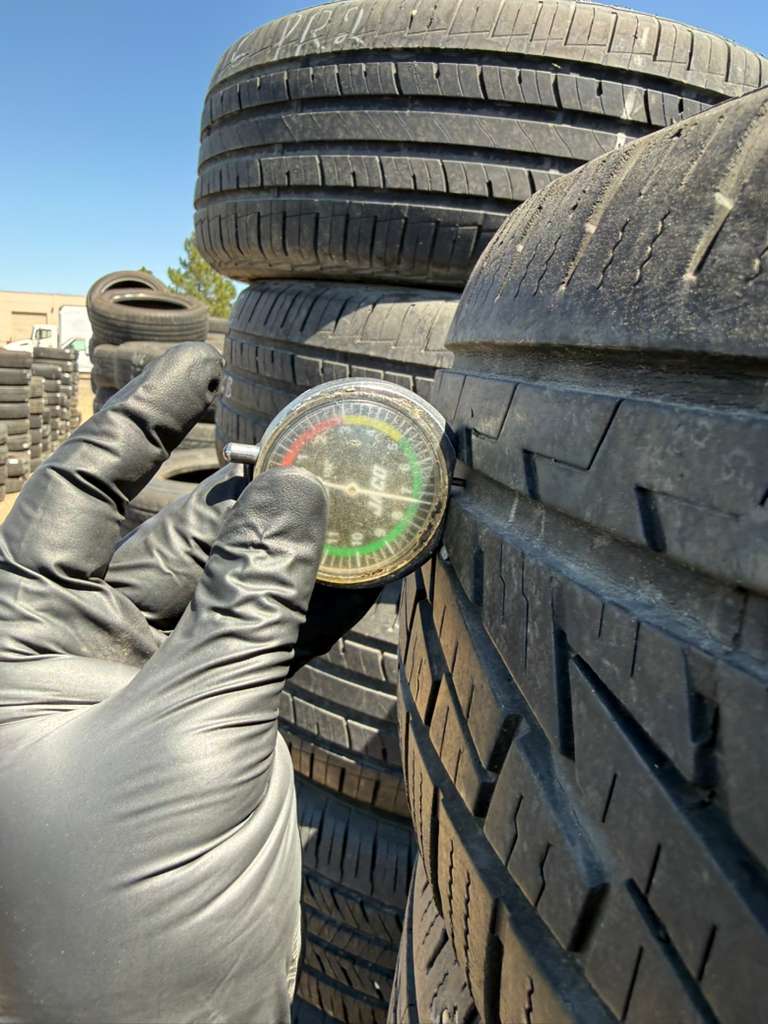 215/60R16 Pair (2 Used Tires) Falken Pro G4