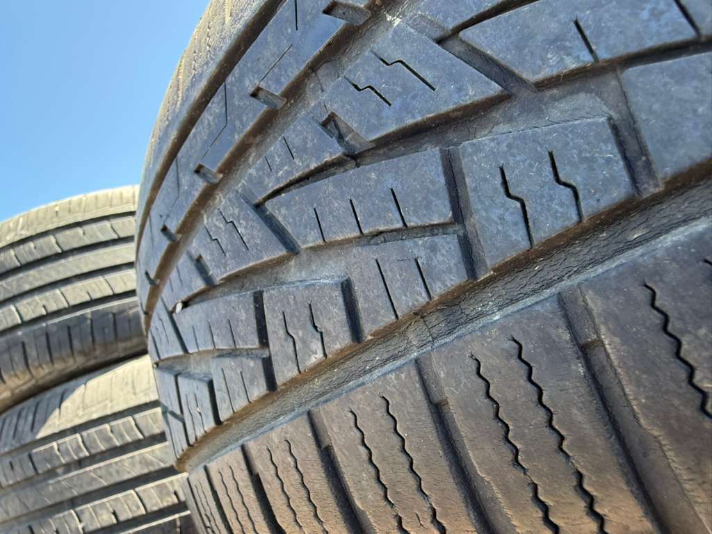 215/60R16 Pair (2 Used Tires) Falken Pro G4