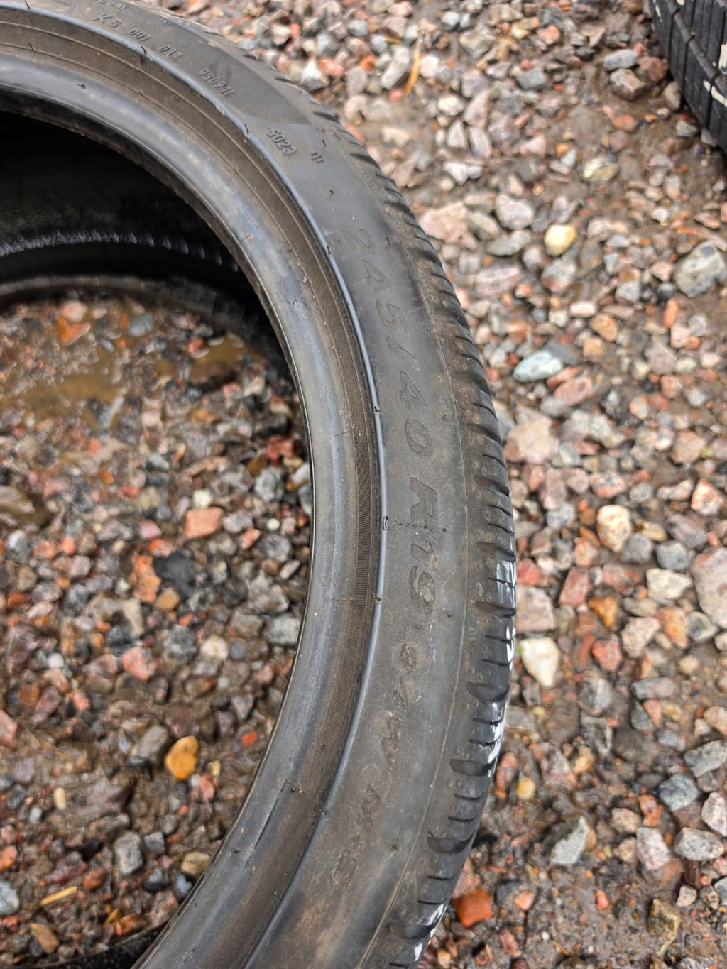 245/40R19 Single (1 Used Tire) Pirelli P Zero