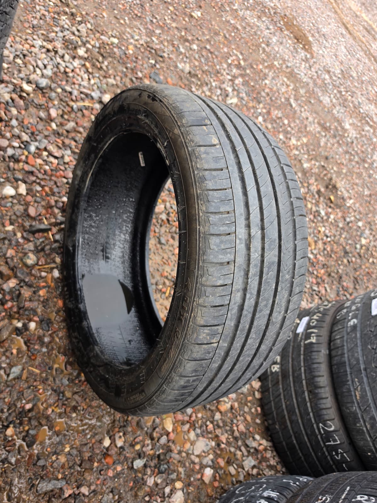 245/40R19 Single (1 Used Tire) JK Tyre UX Royal Maxx