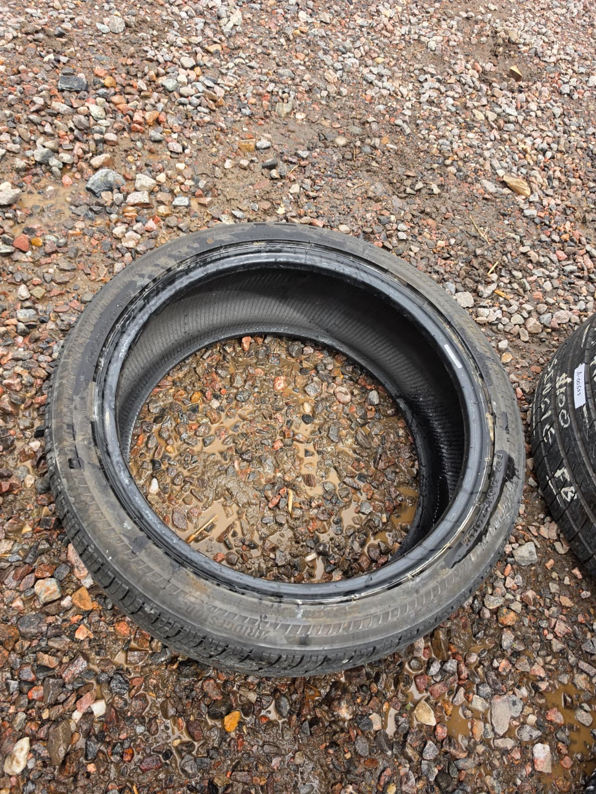 245/40R19 Single (1 Used Tire) Bridgestone Drive Guard Plus