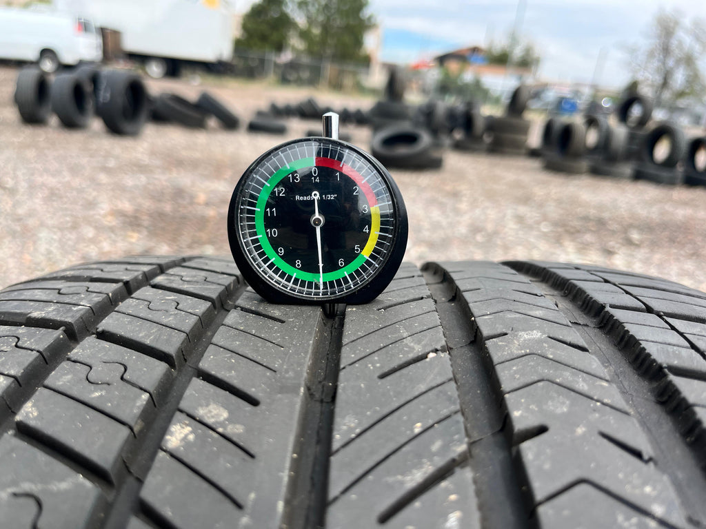 285/40ZR19 Pair (2 Used Tires) Michelin Pilot Sport 4