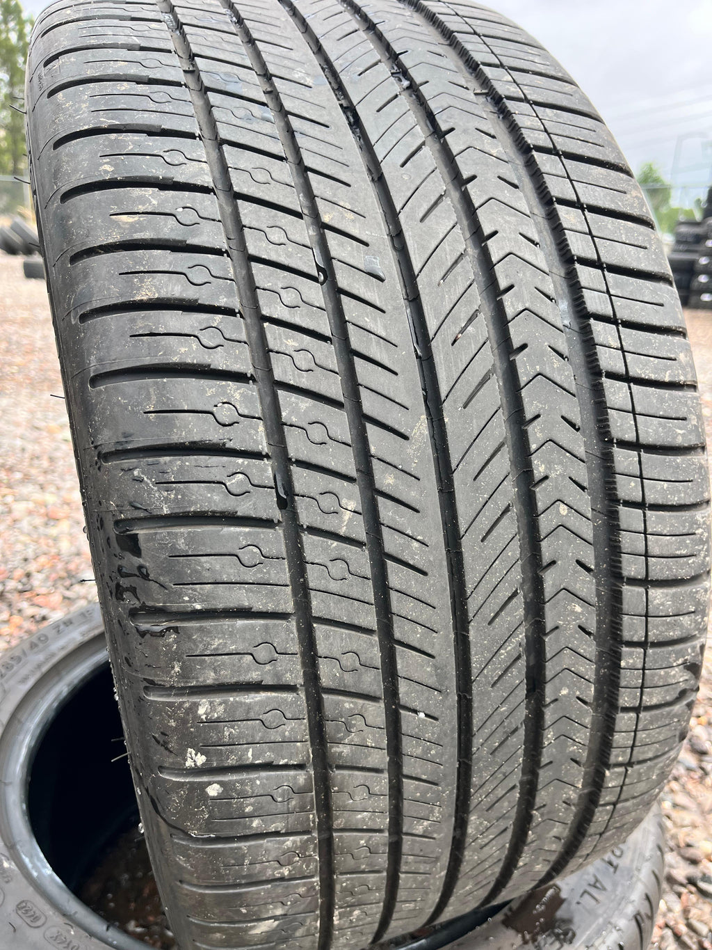 285/40ZR19 Pair (2 Used Tires) Michelin Pilot Sport 4
