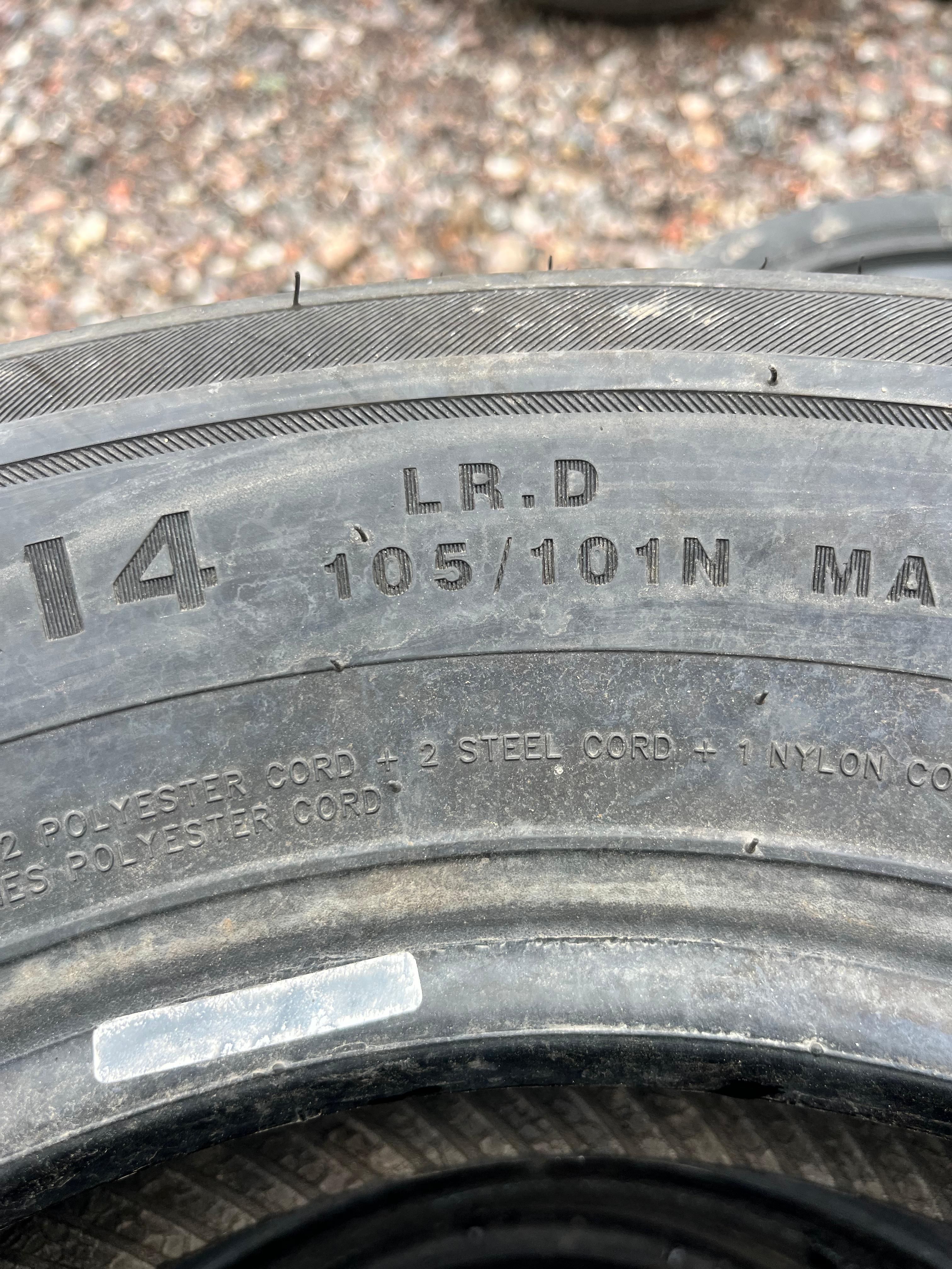 ST 205/75R14 Single (1 Used Tire) Advanta ST Radial